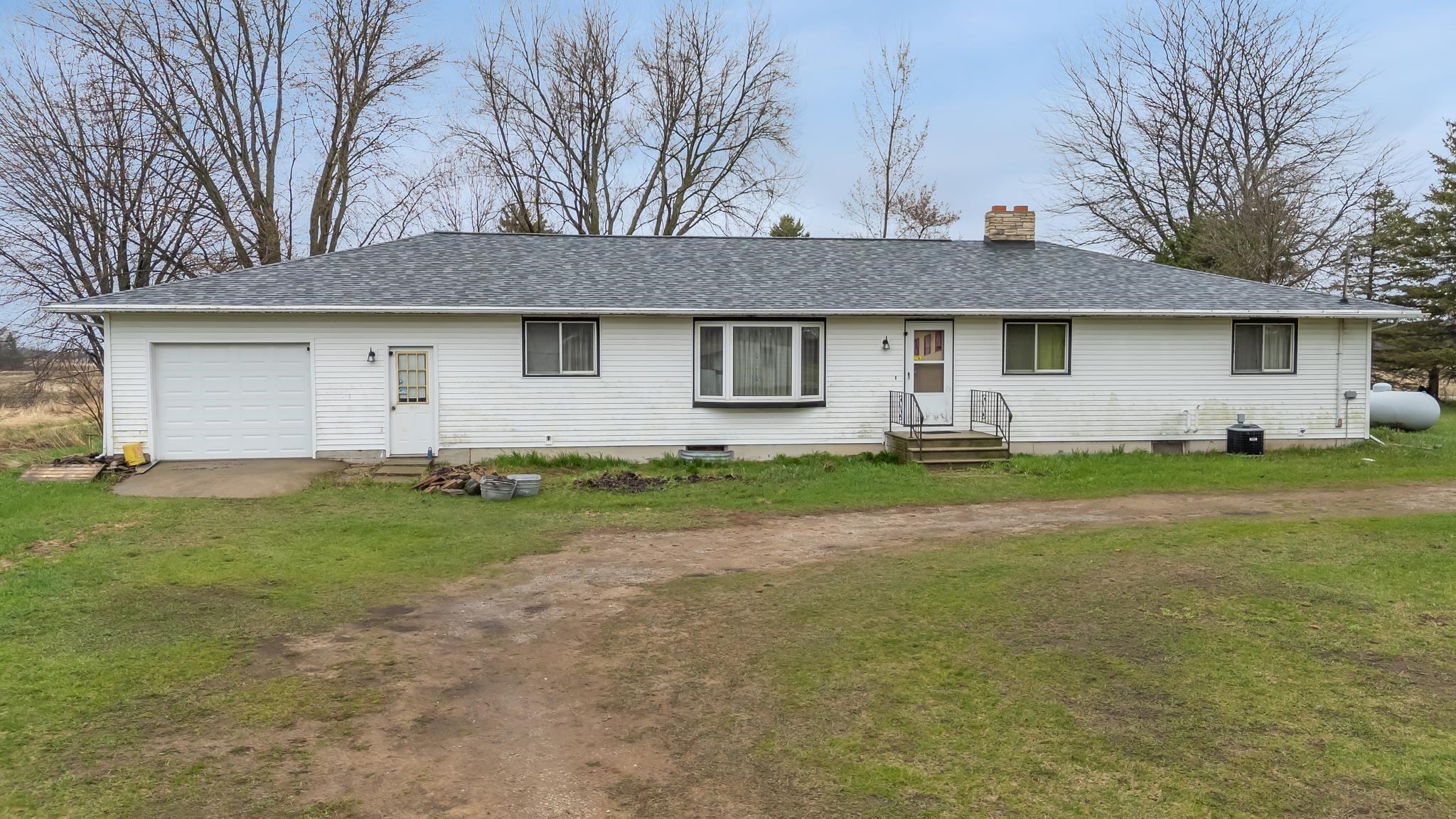 9266 TOWN LINE Road property preview photograph