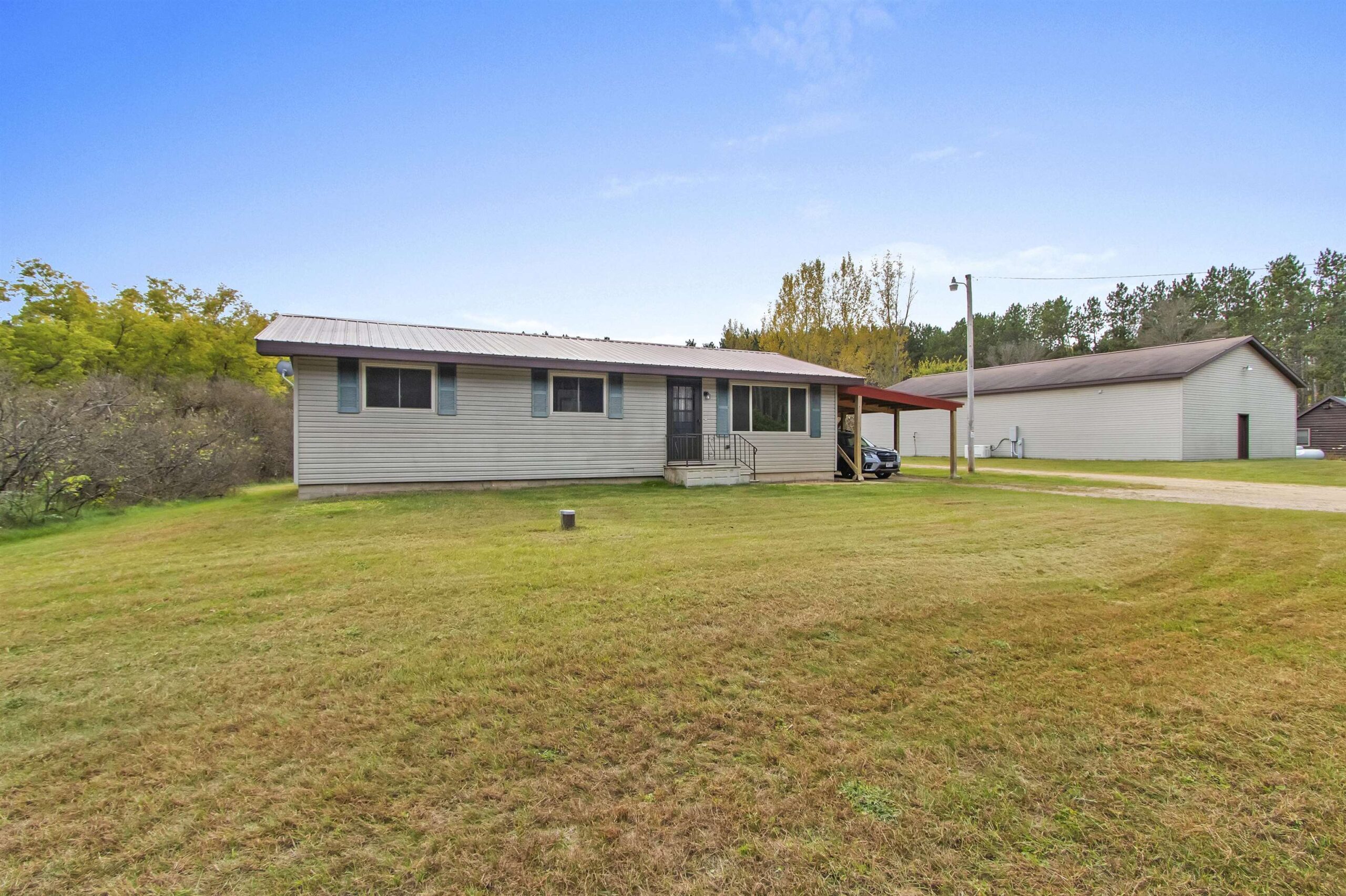W6561 COUNTY ROAD Z property preview photograph