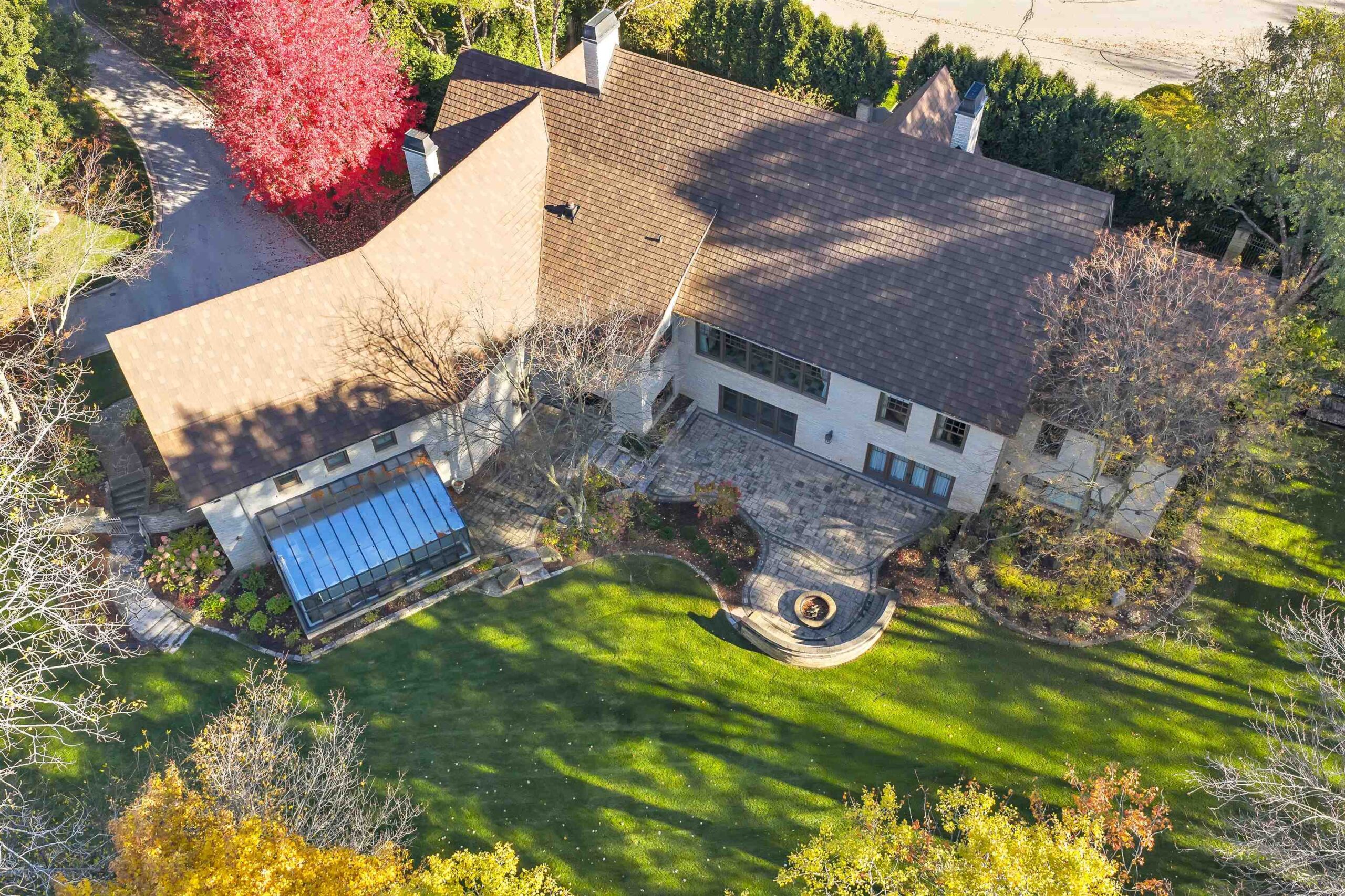 1250 THAYER Trail property preview photograph