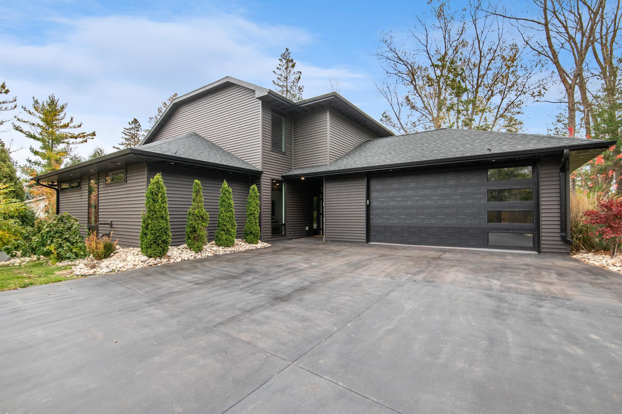 624 CIRCLE RIDGE Place property preview photograph