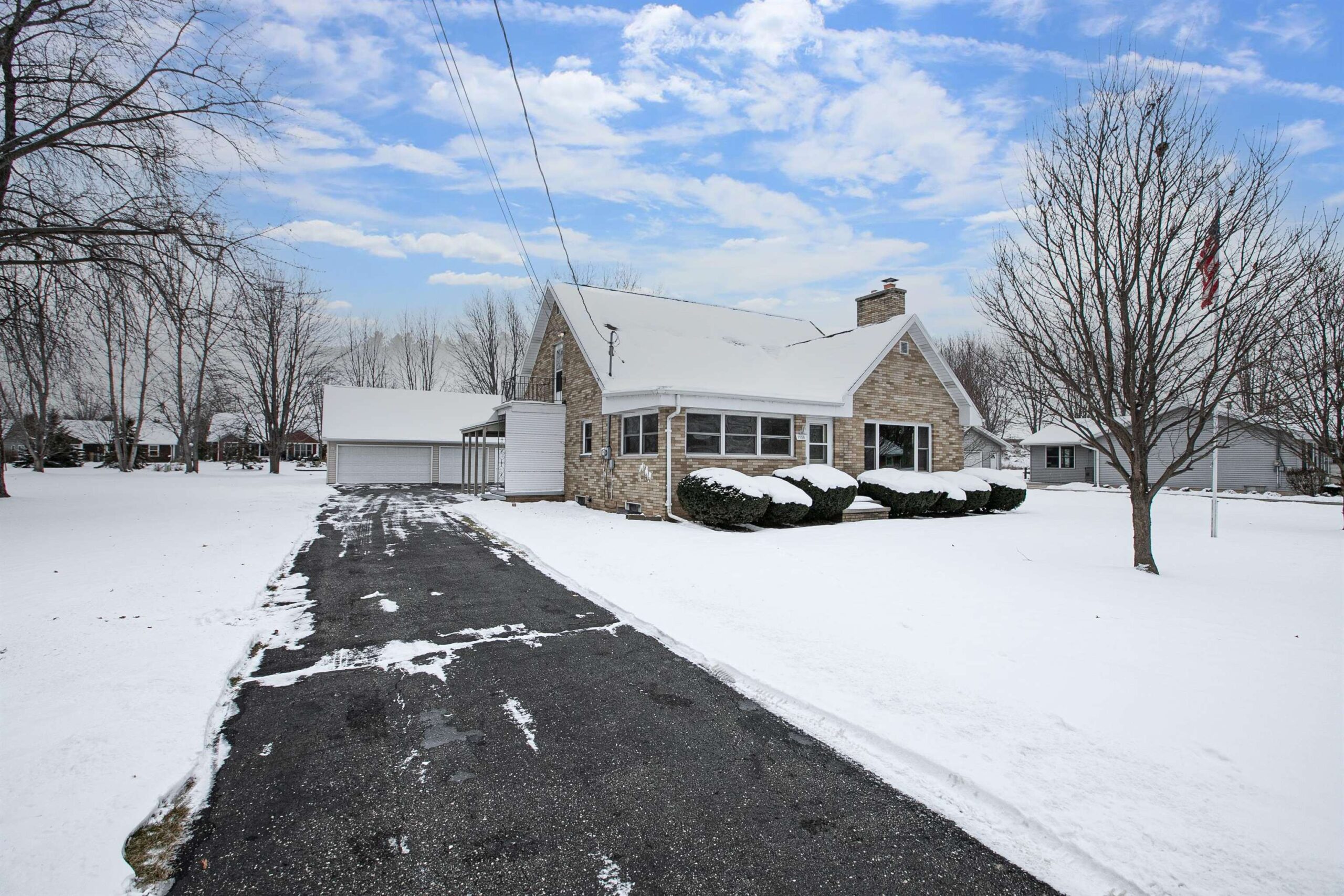 1139 TAYCO Road property preview photograph