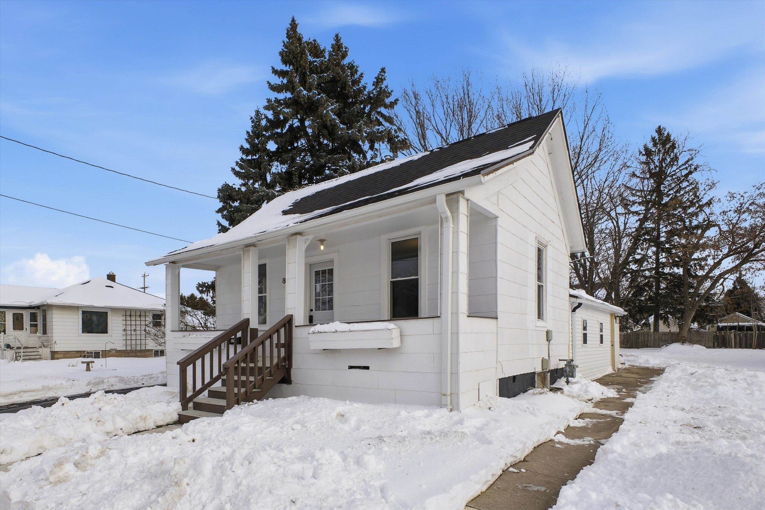 839 RACINE Street property preview photograph