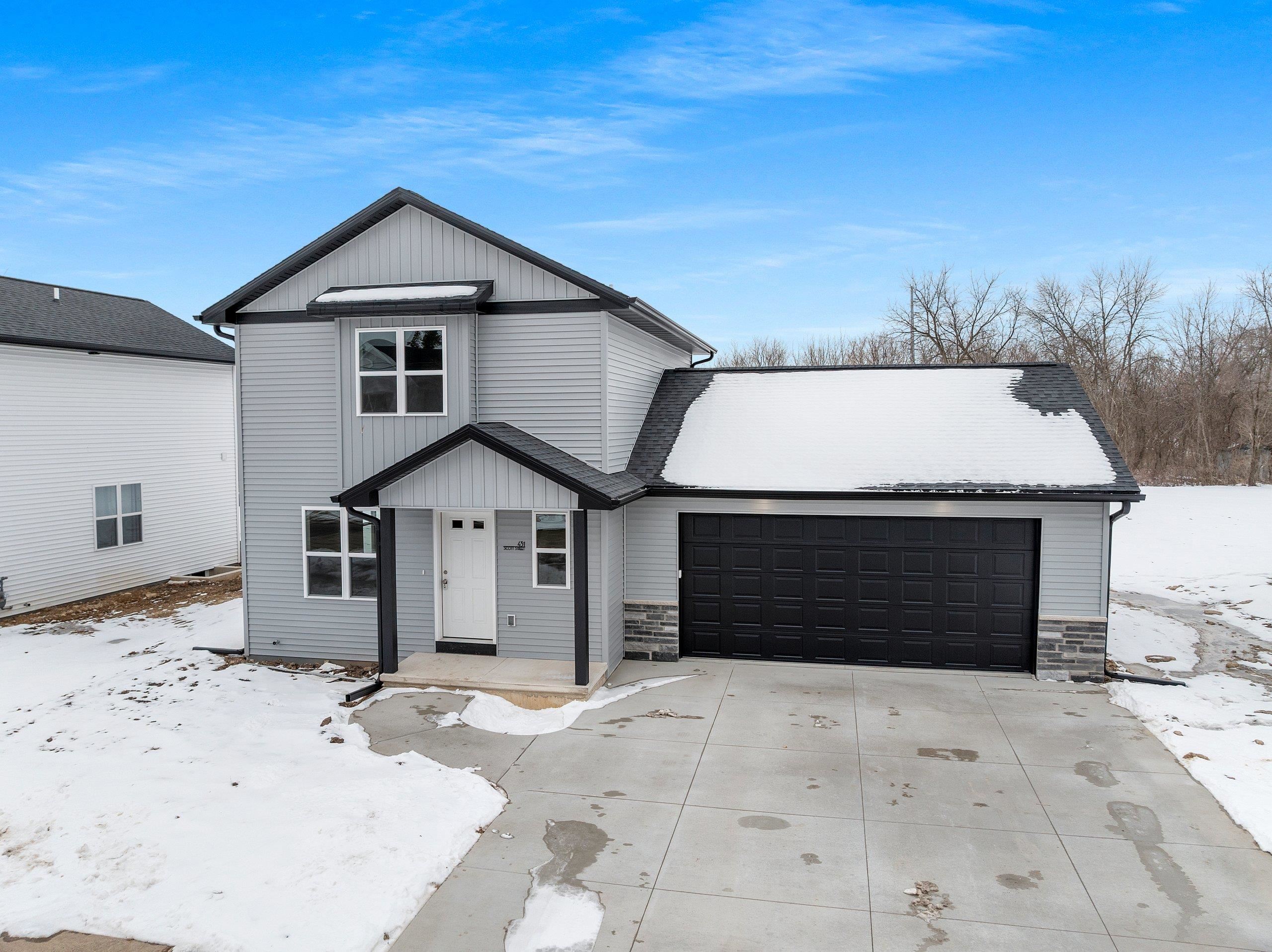 431 SCOTT Street property preview photograph