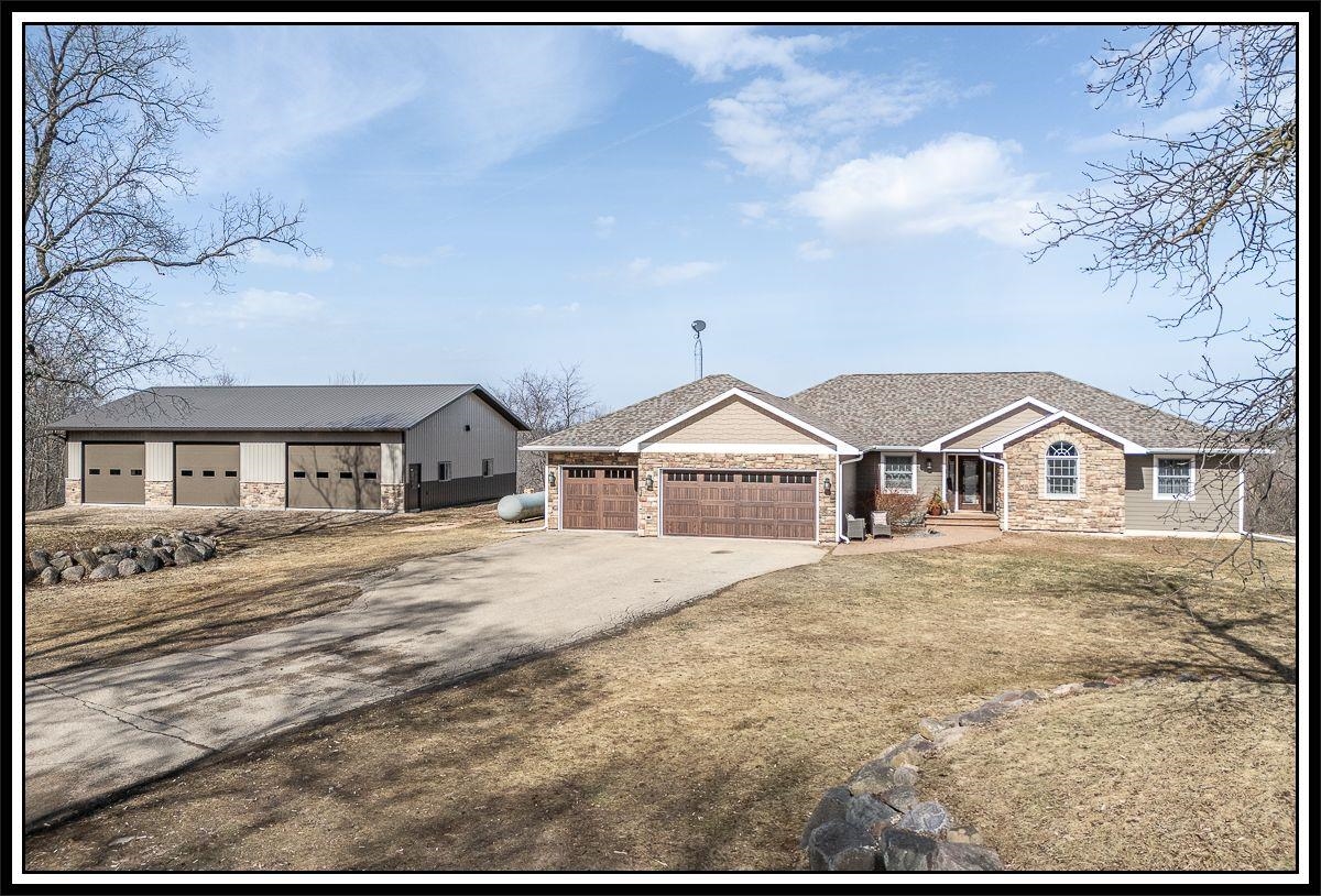 E5248 WHITE LAKE Road property preview photograph