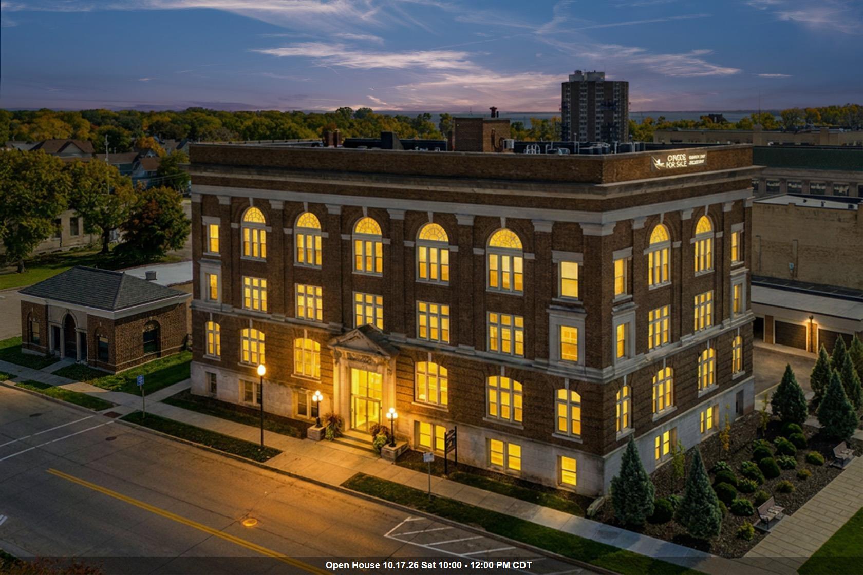 105 WASHINGTON Avenue property preview photograph
