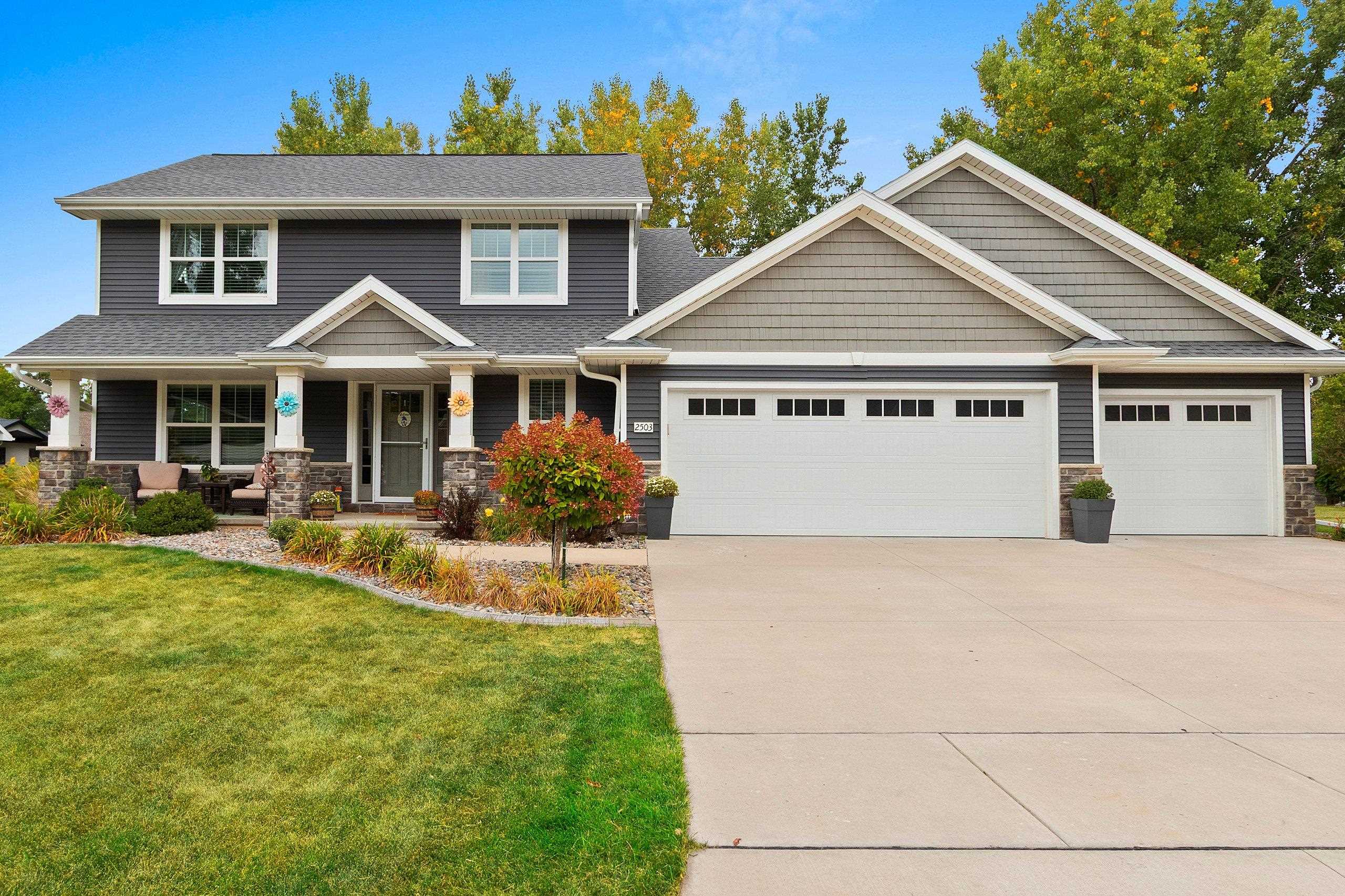 2503 REMINGTON Road property preview photograph