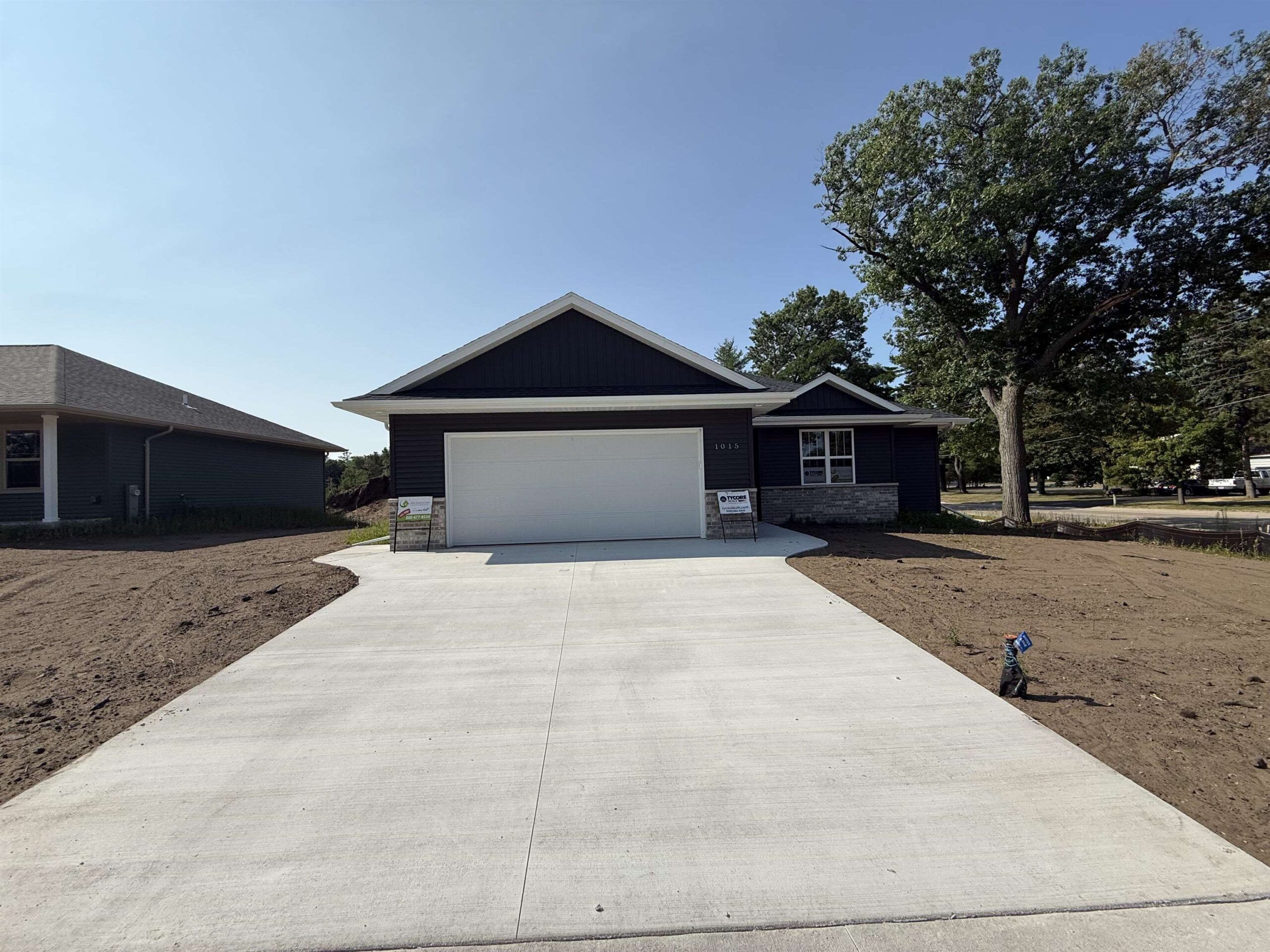 1015 CONSTELLATION Way property preview photograph