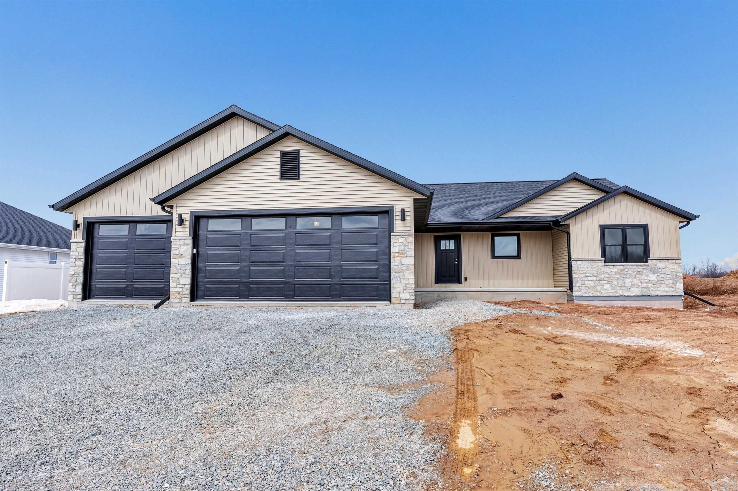 541 BEHRENDT PARK Drive property preview photograph