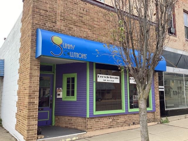 204 BROADWAY Street property preview photograph