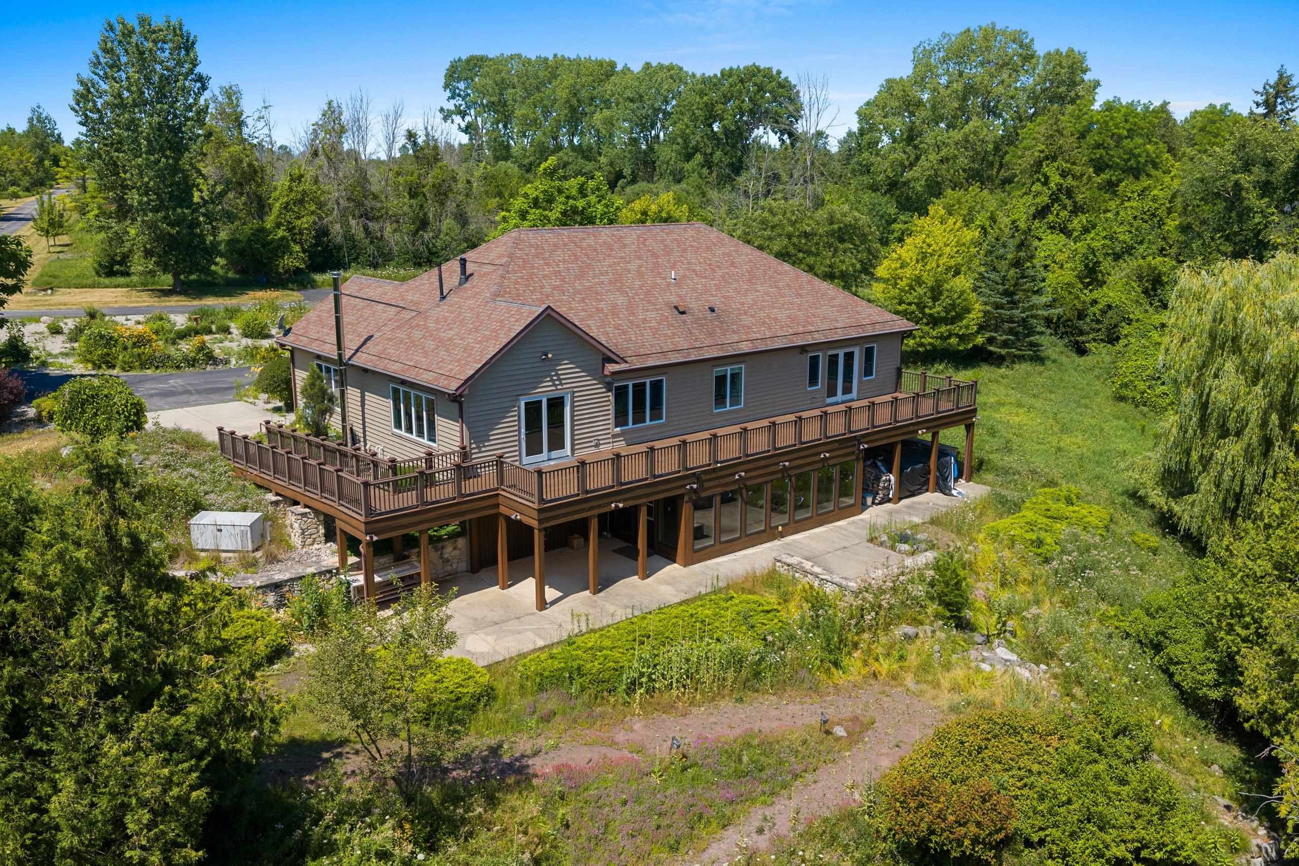 658 N FOREST Drive property preview photograph