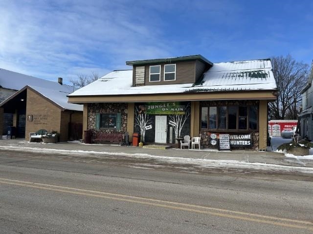 1215 MAIN Street property preview photograph