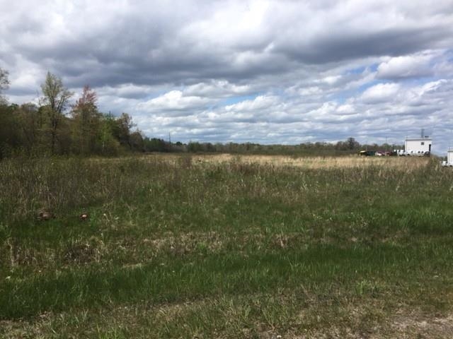 HWY 41 property preview photograph