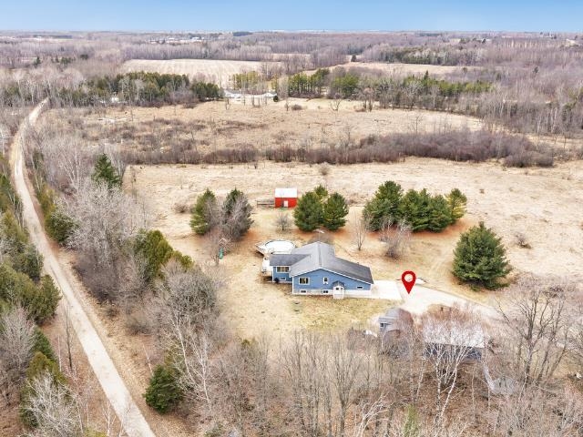 265 E LEEWARD Street property preview photograph