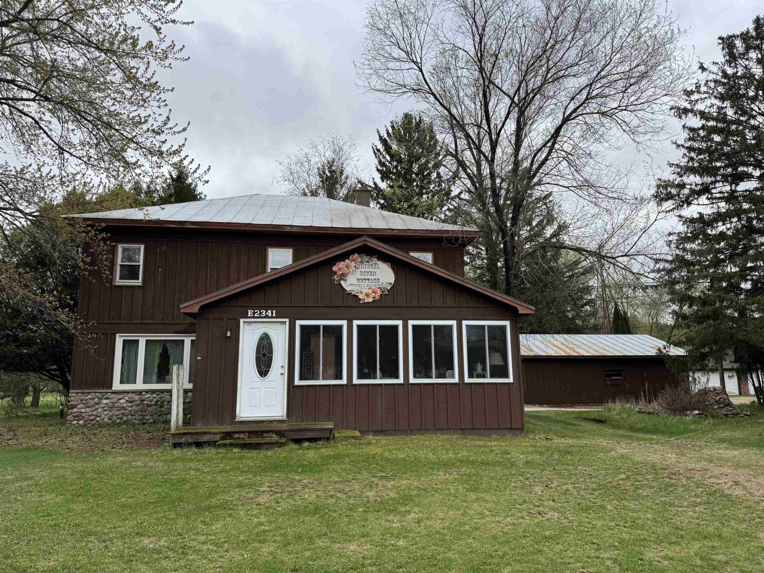 E2341 DANIELSON Road property preview photograph