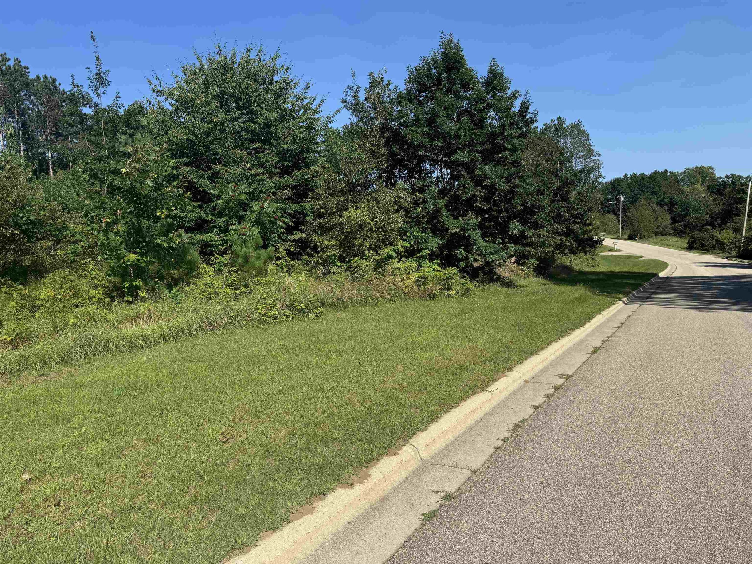 LAKE Drive property preview photograph
