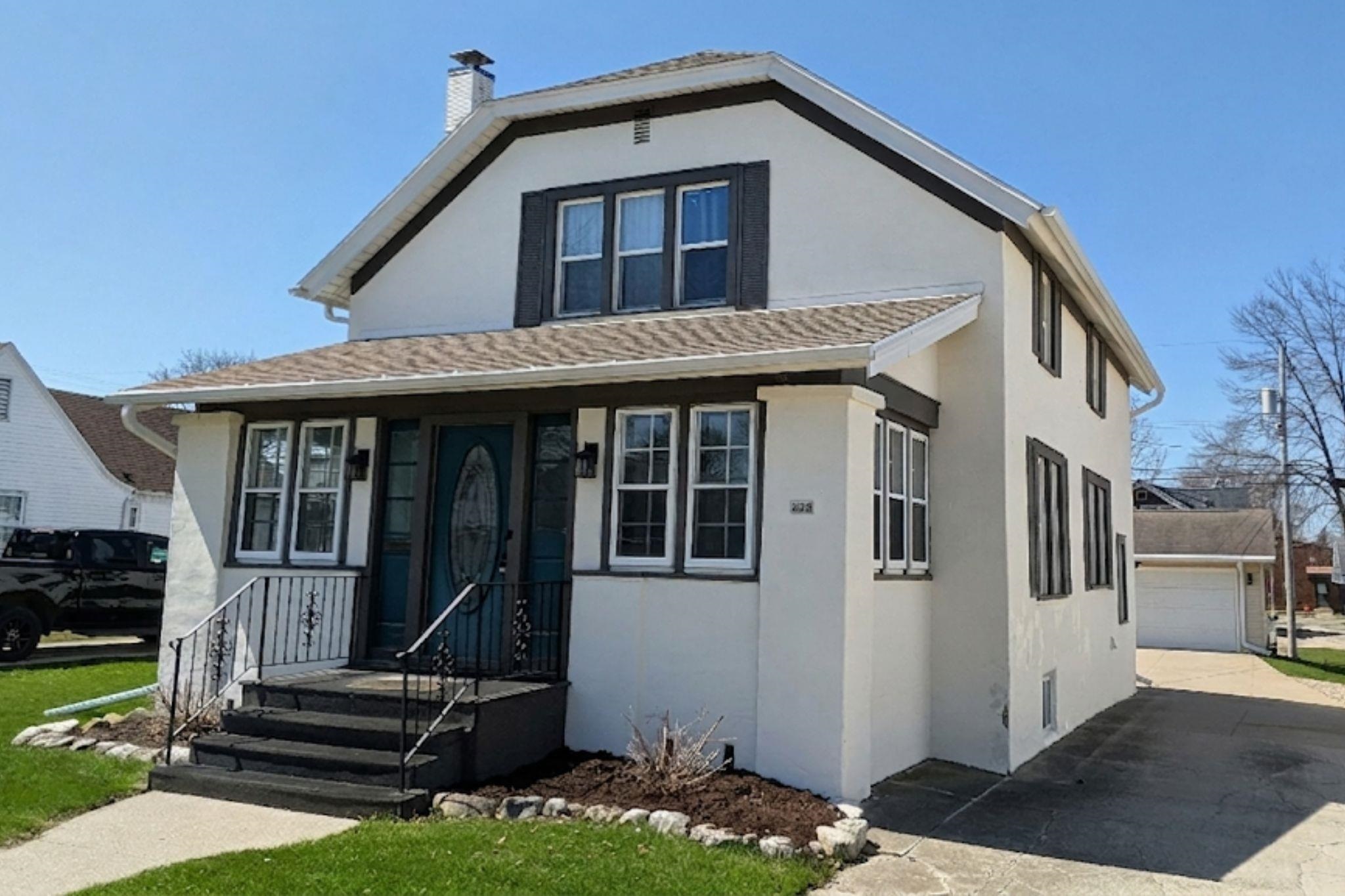 223 CLEVELAND Street property preview photograph