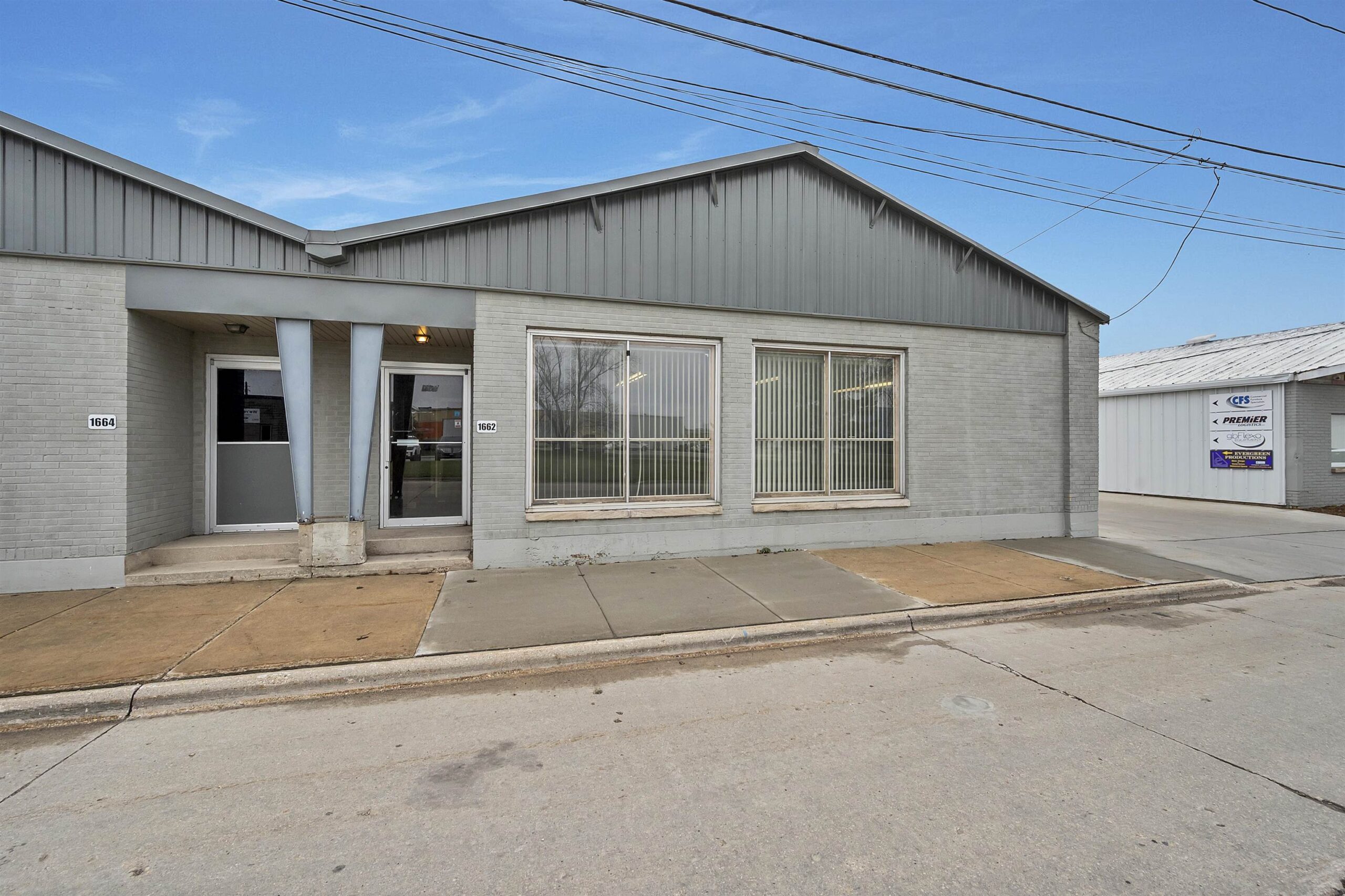 1662 MORROW Street property preview photograph