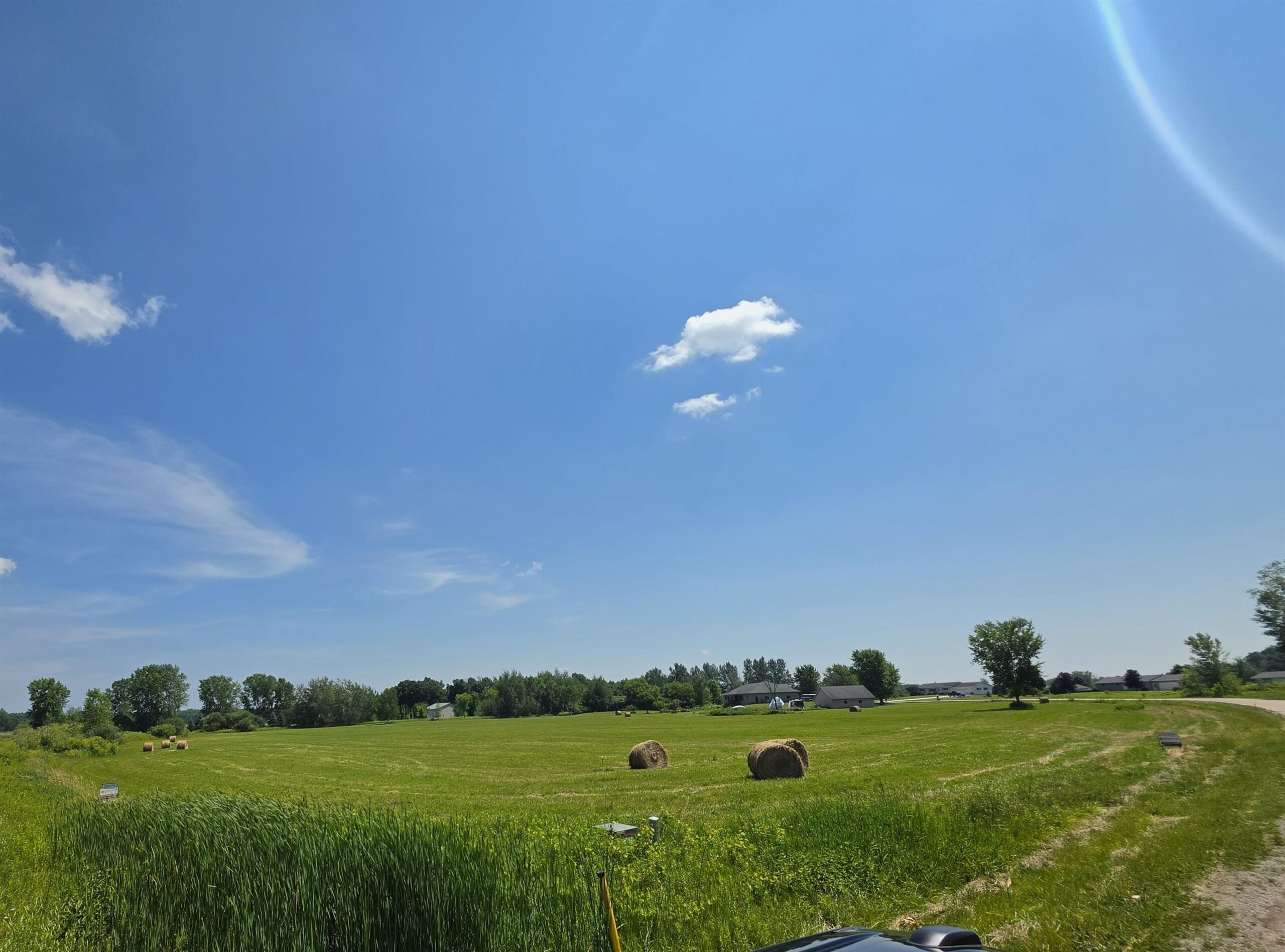 CORINE Court property preview photograph