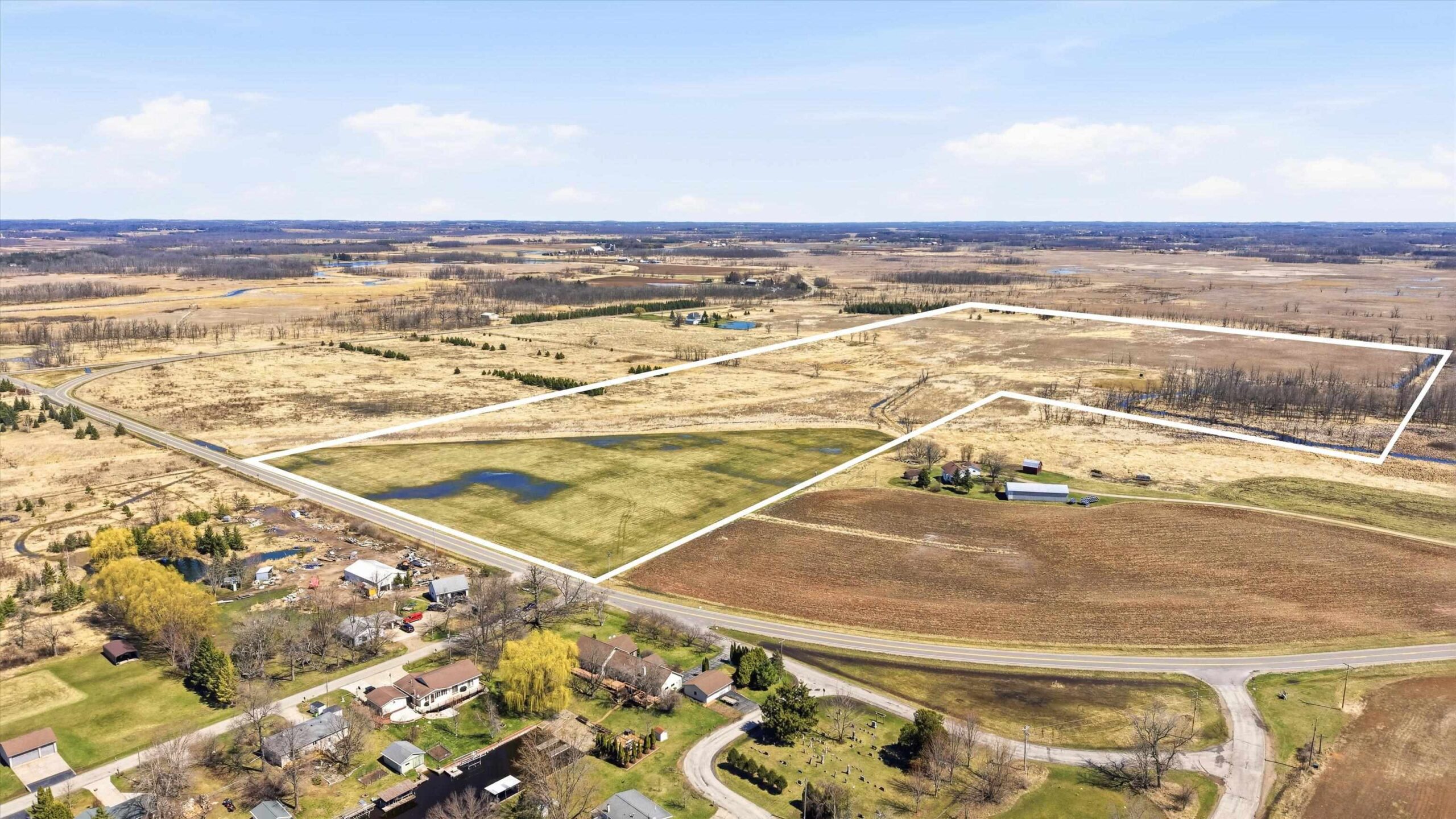 COUNTY ROAD MM property preview photograph