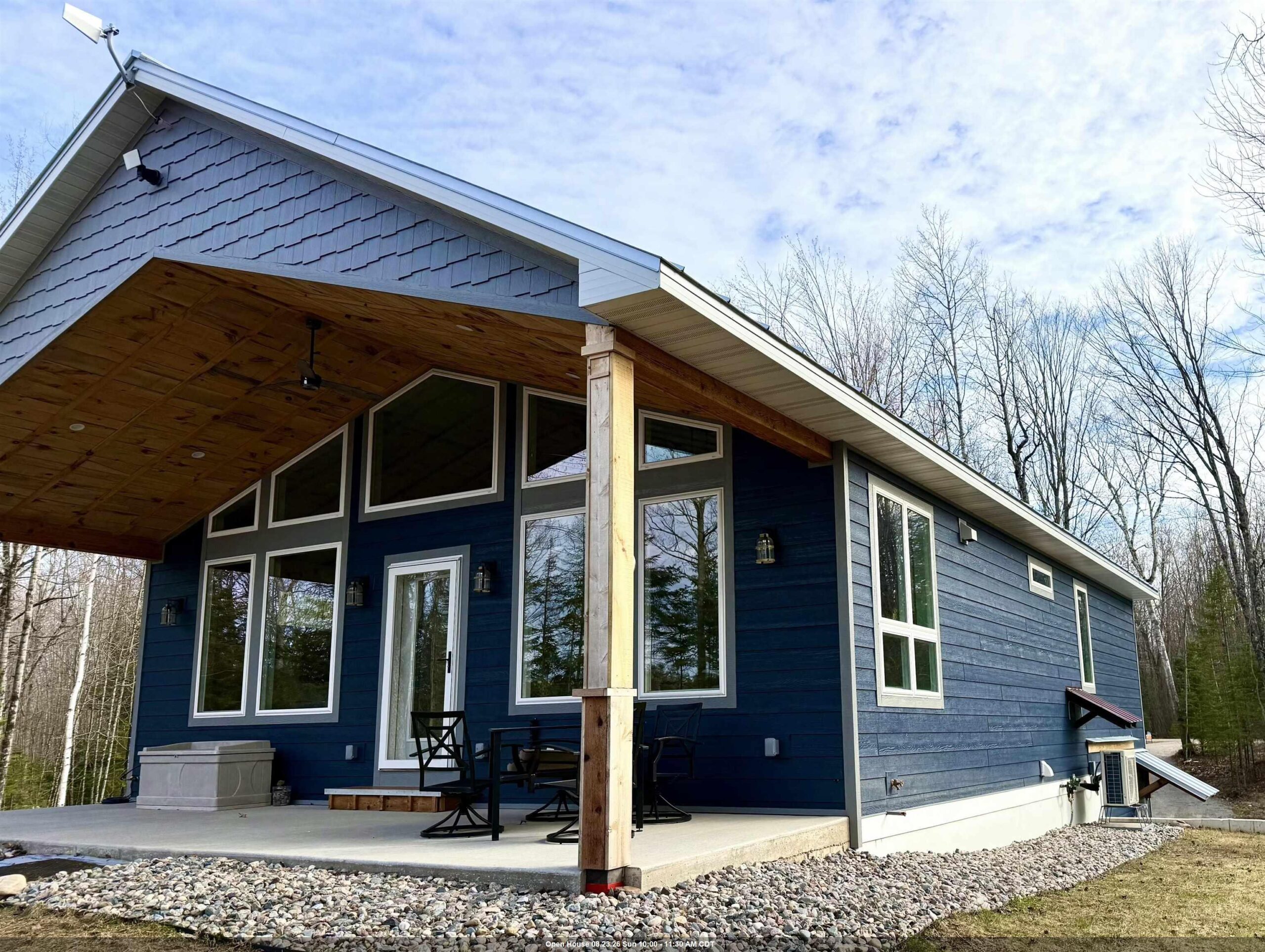 3838 BEAR LAKE Lane property preview photograph