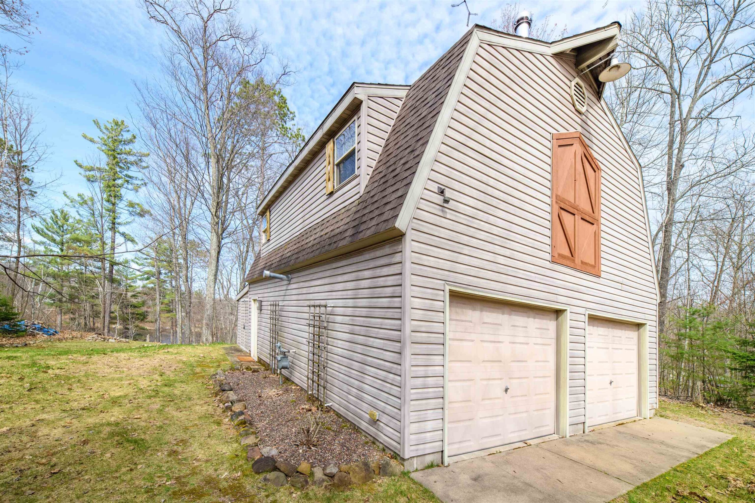 2780 HIGH PEAK Road property preview photograph