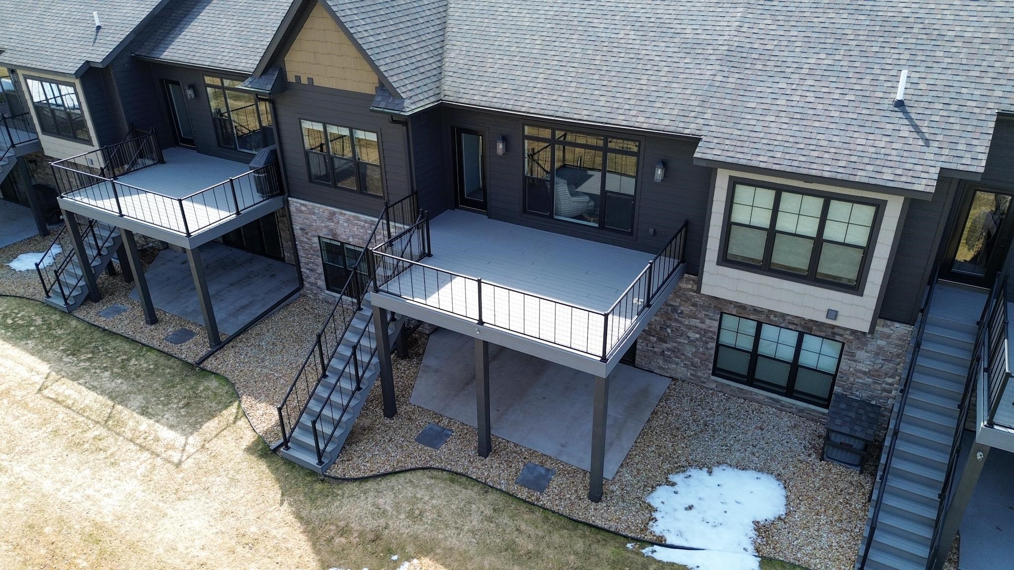1106 W RIVER Road property preview photograph