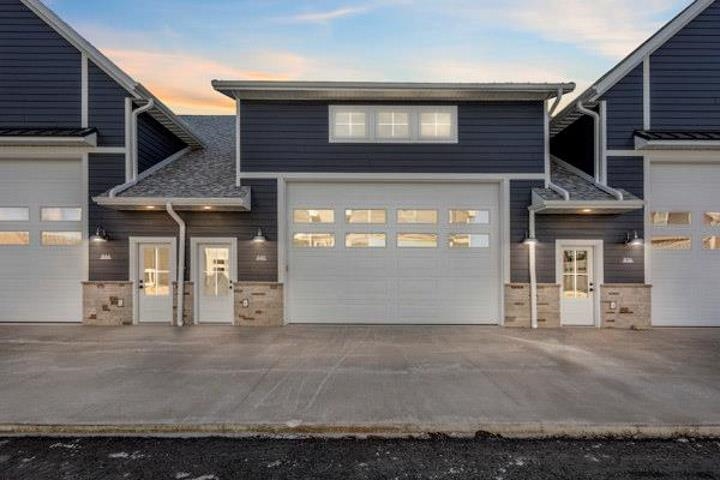 840 S 18TH Avenue property preview photograph