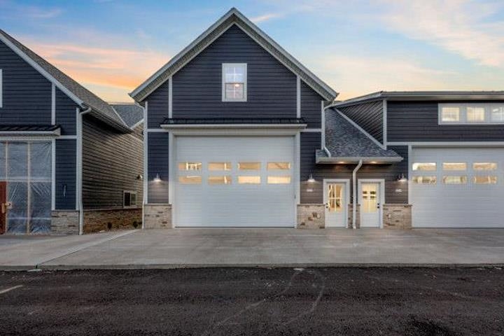 844 S 18TH Avenue property preview photograph