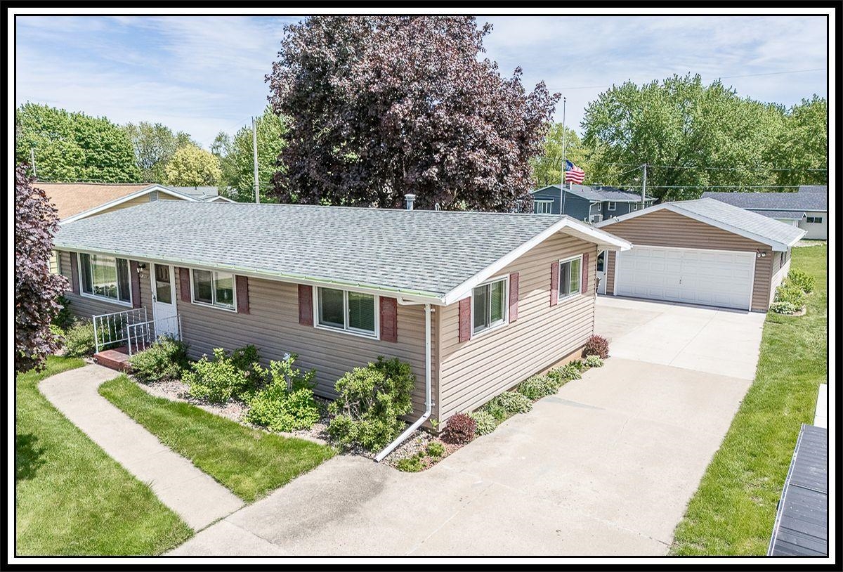 714 S NASH Street property preview photograph