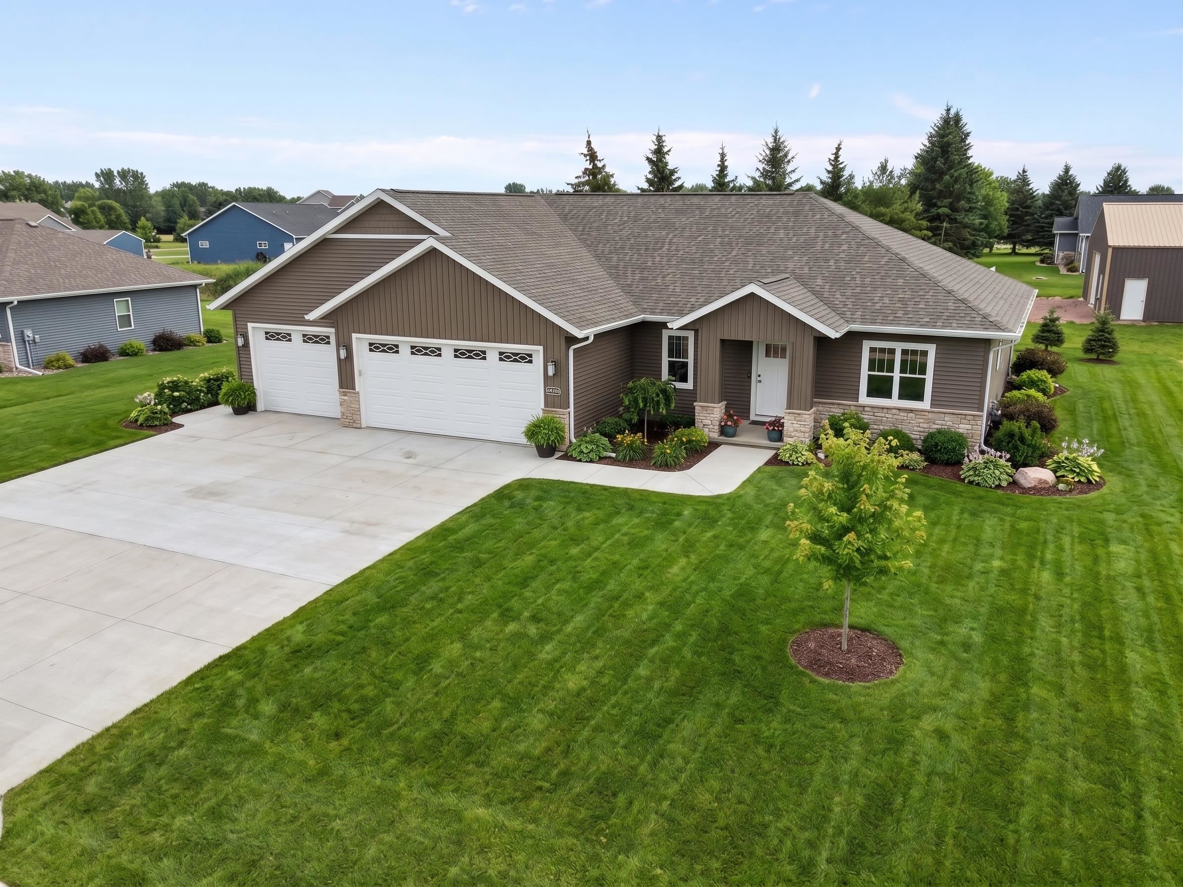 6890 W MCALLISTER Drive property preview photograph
