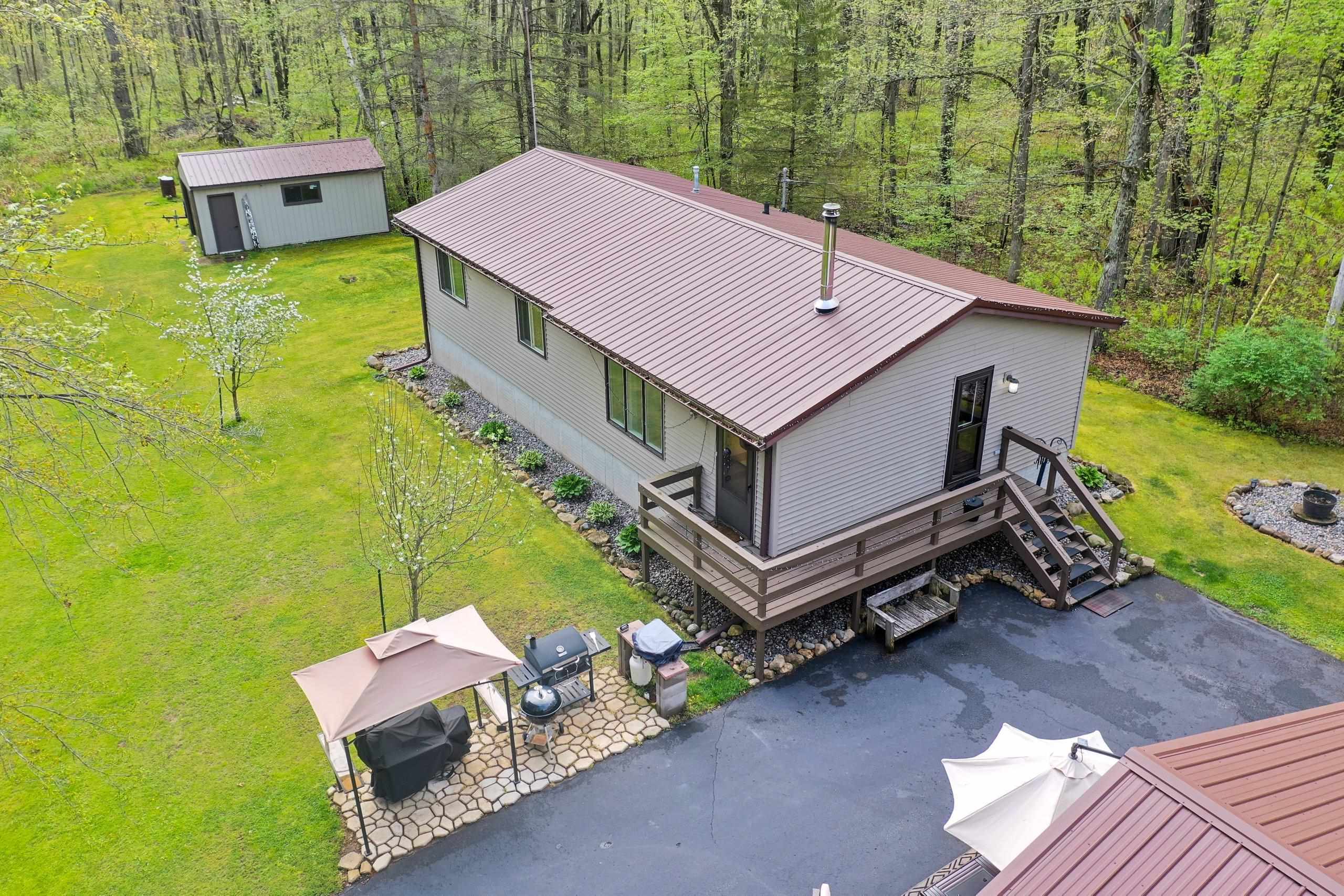N6828 SPRINGBROOK Road property preview photograph