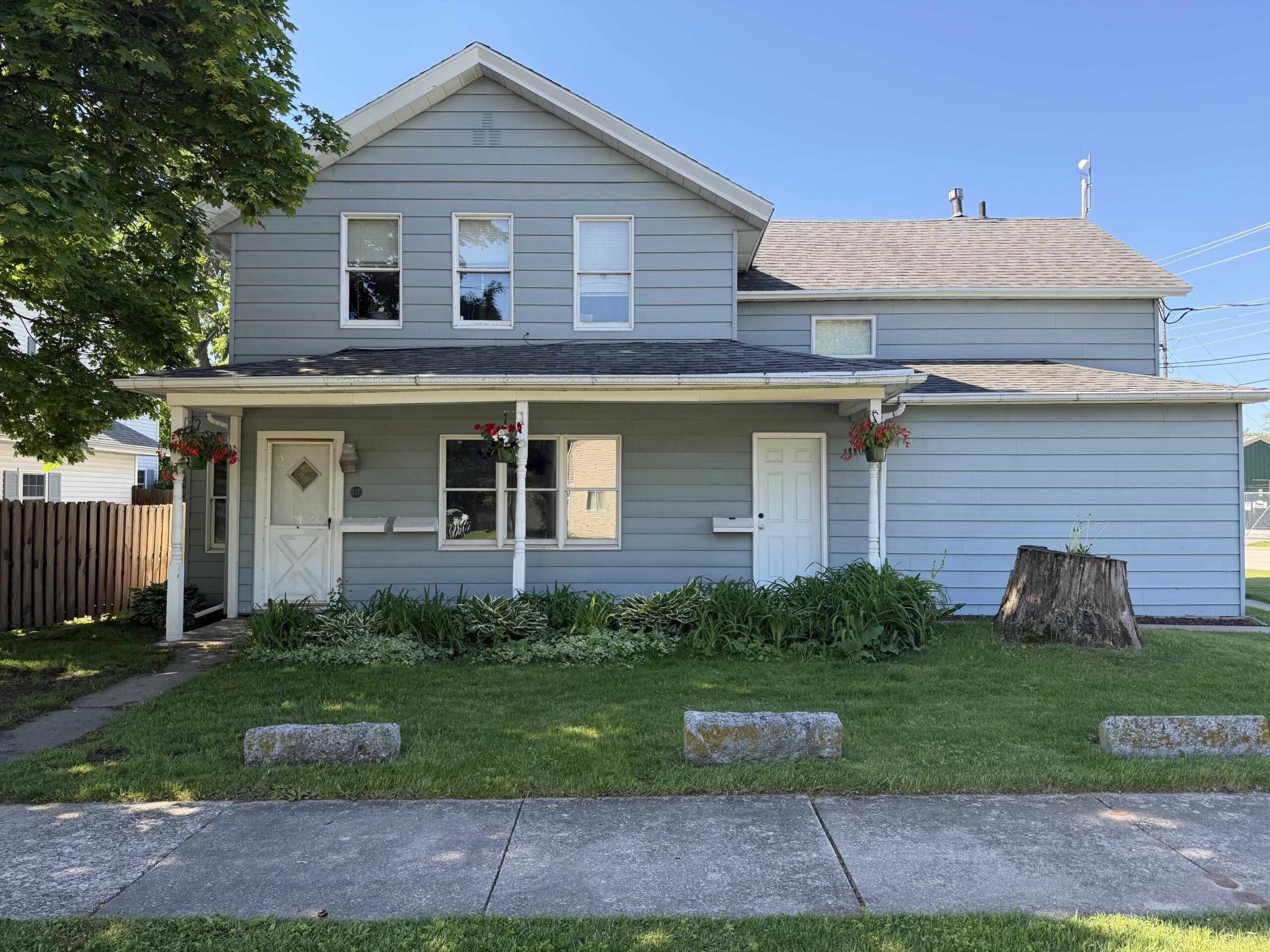 117 FORT HOWARD Avenue property preview photograph