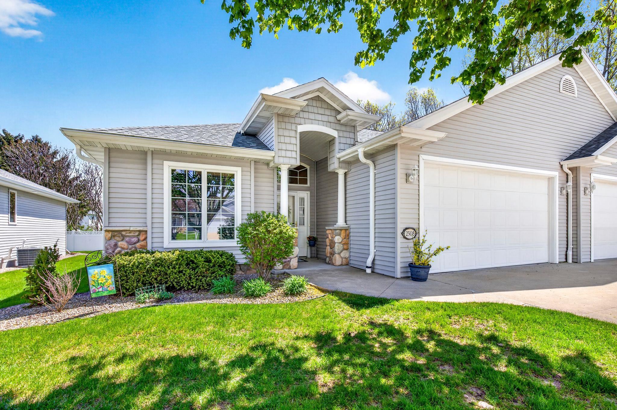 2508 WATERFORD Court property preview photograph