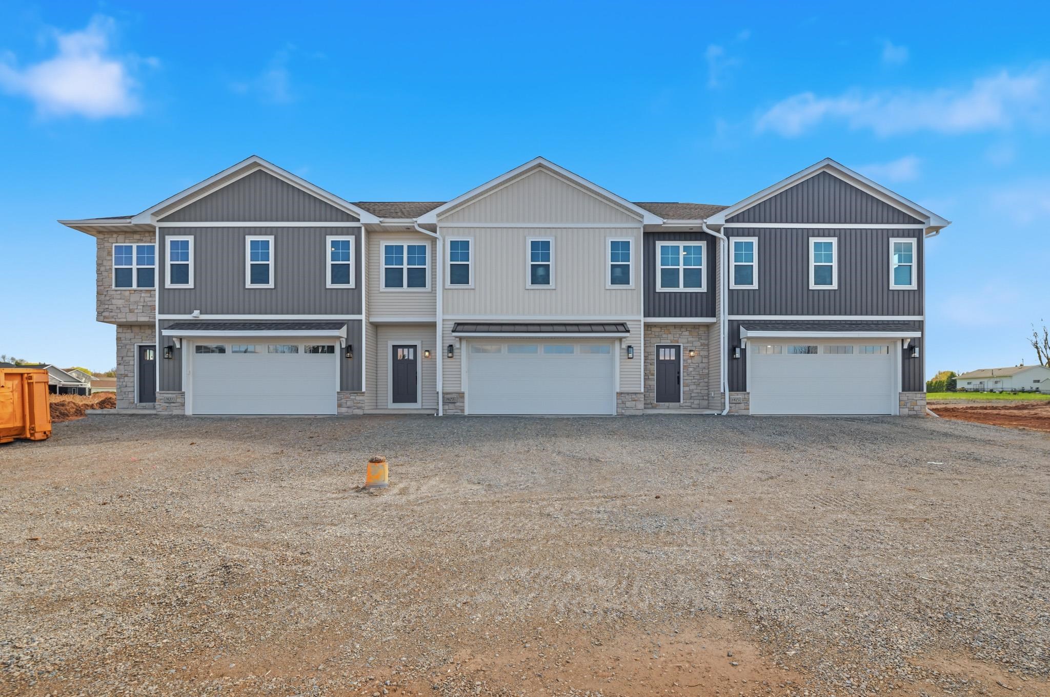 1821 SERVANT Way property preview photograph