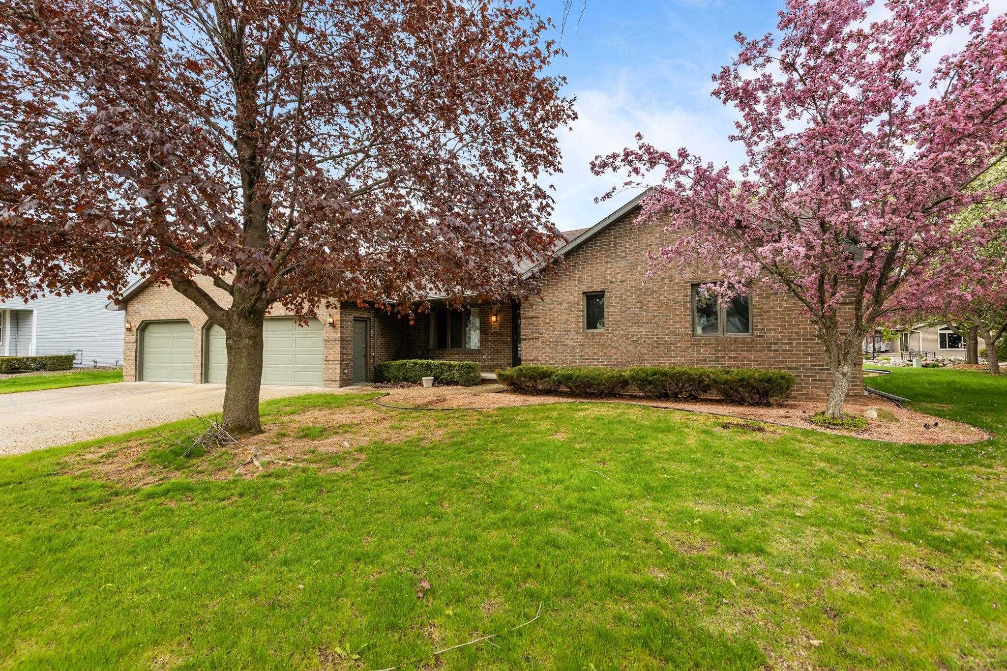 21 KENSINGTON Court property preview photograph