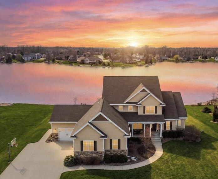 2949 SEAFARER Way property preview photograph