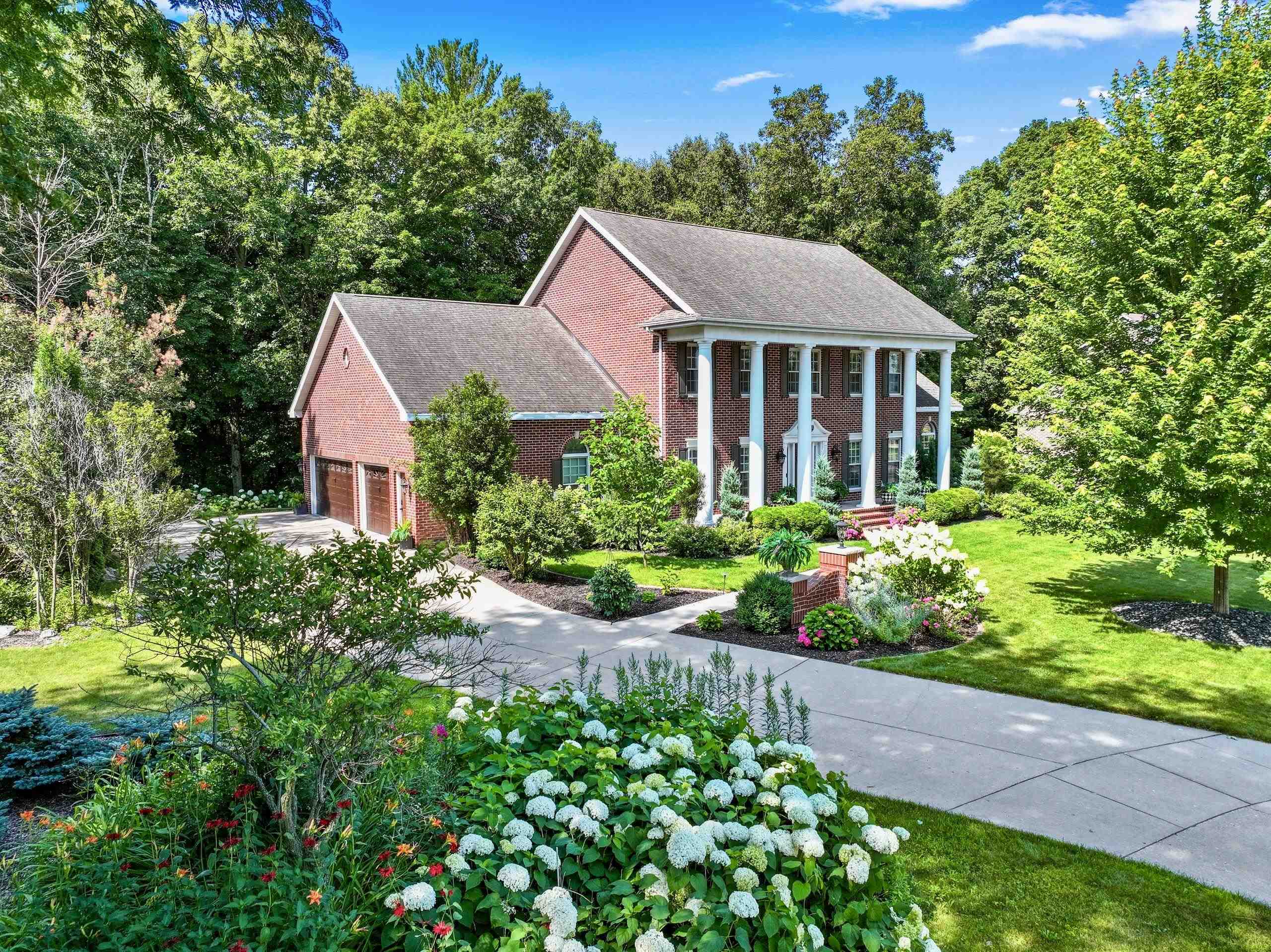 1383 SONATA Court property preview photograph