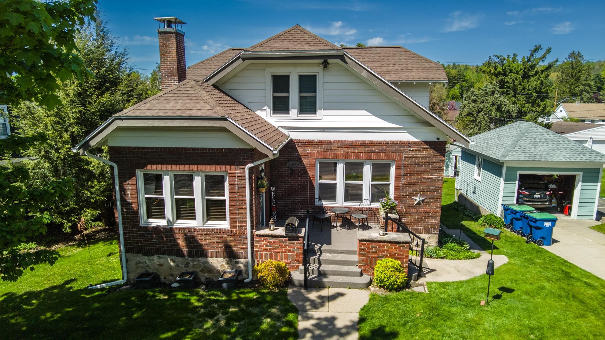 1024 STEUBEN Street property preview photograph