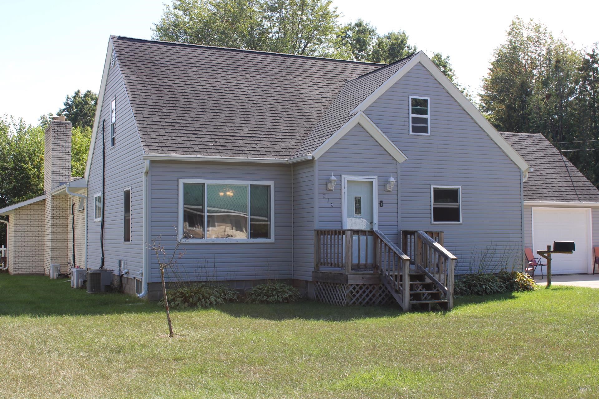 212 HIGHVIEW Avenue property preview photograph