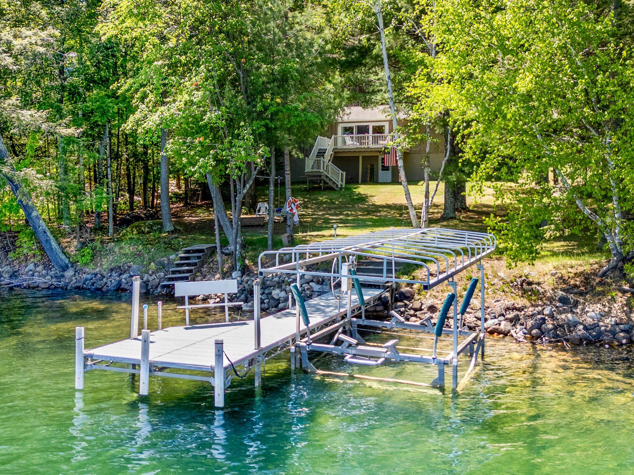 4656 W SHORE Drive property preview photograph