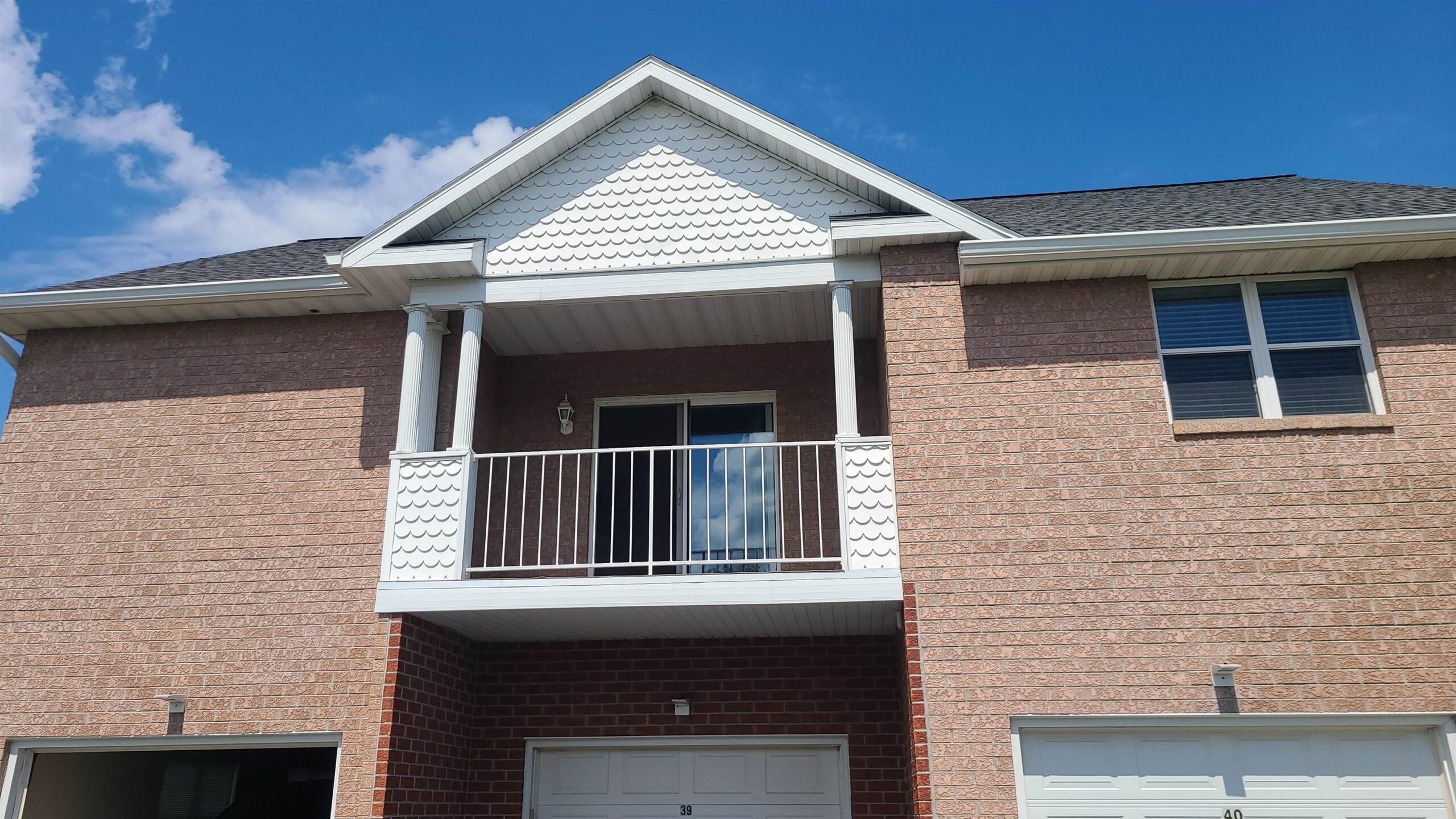 1807 RIDGEWAY Drive property preview photograph