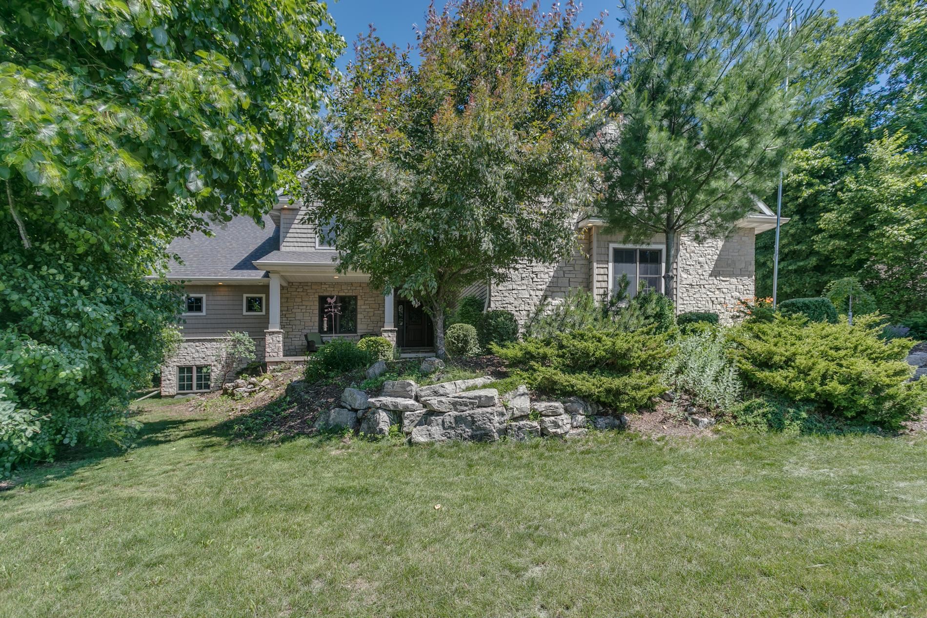 1387 RADCLIFF Road property preview photograph