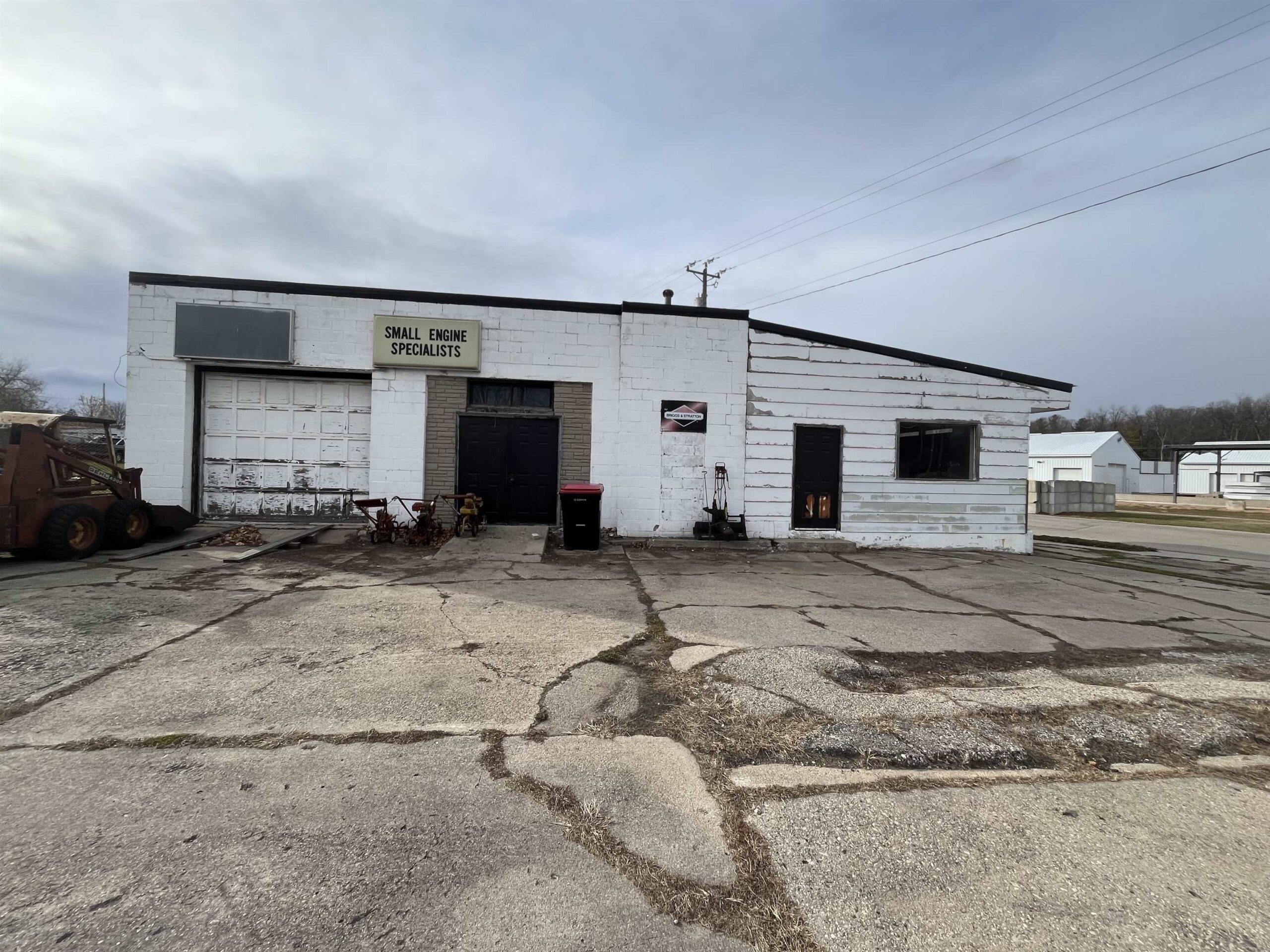 117 N RICHMOND Street property preview photograph