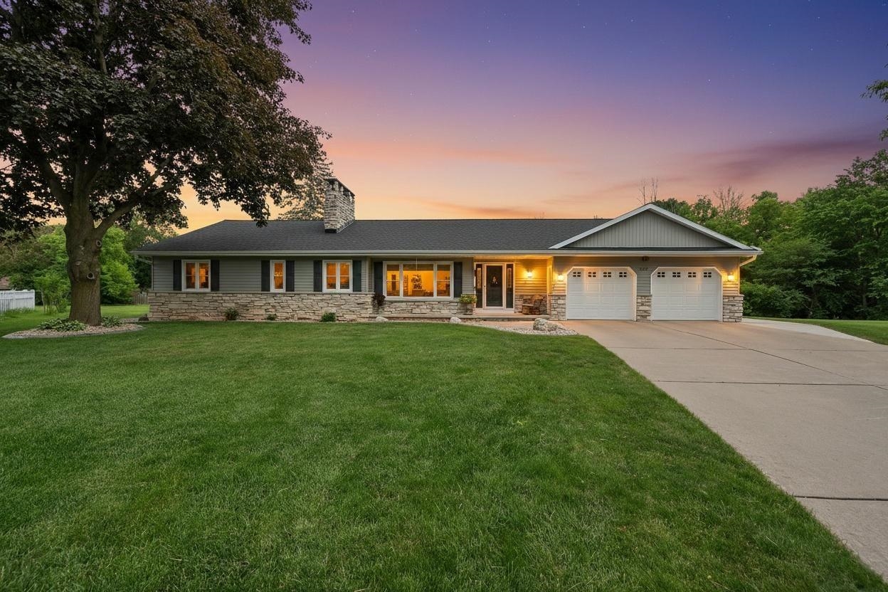 2687 VISSERS Court property preview photograph