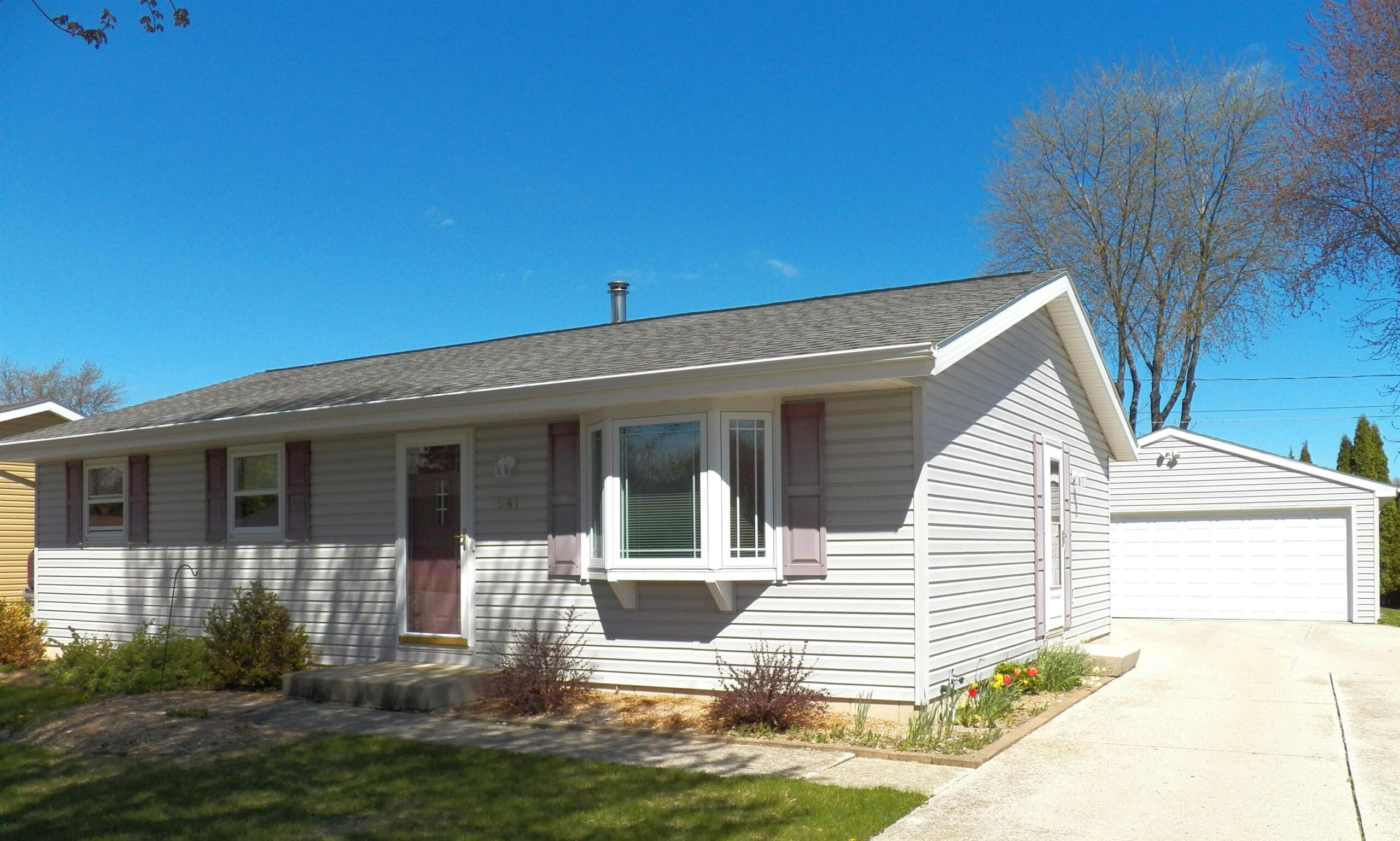941 S 41ST Street property preview photograph