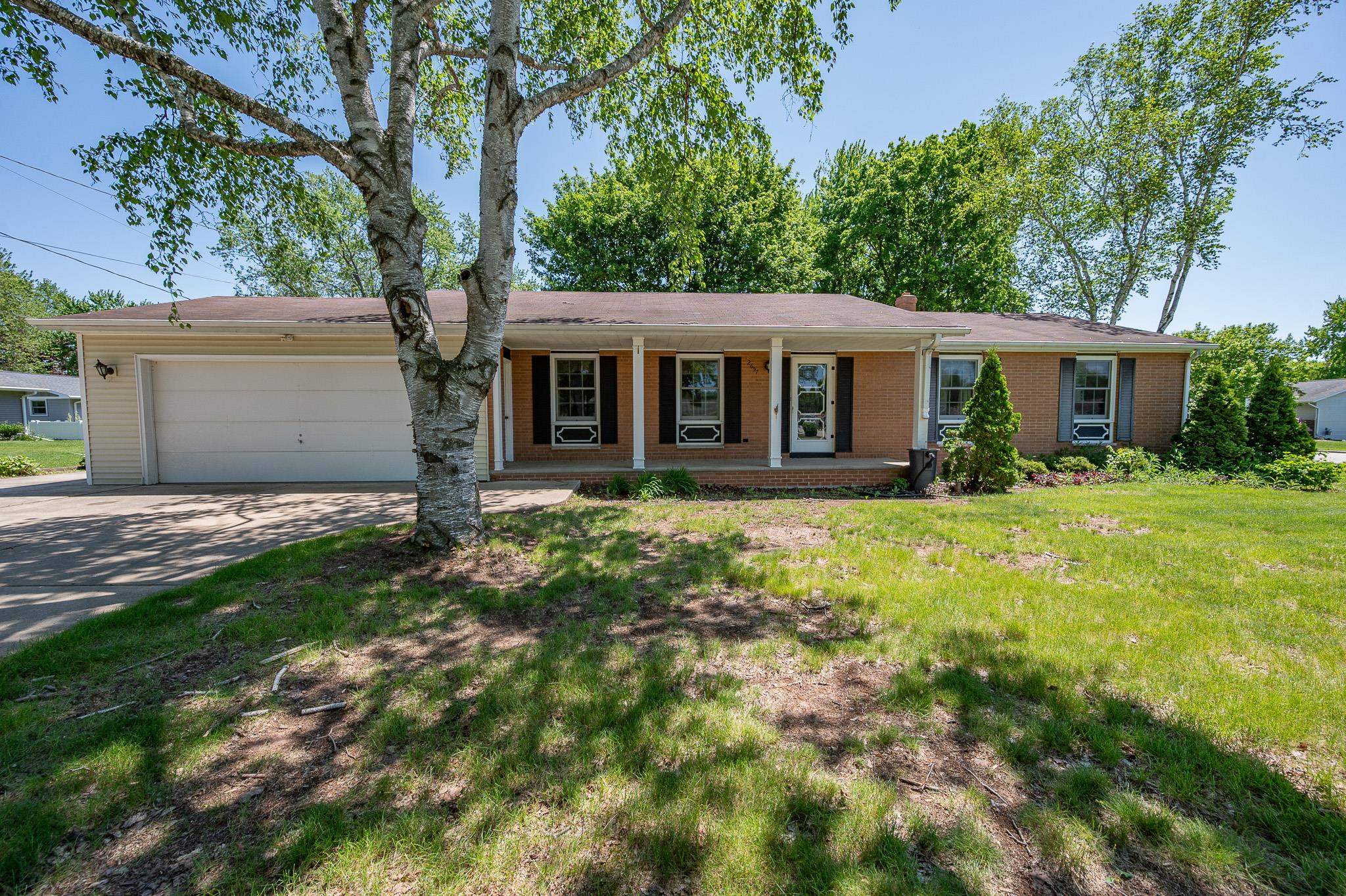 2657 PIONEER Drive property preview photograph