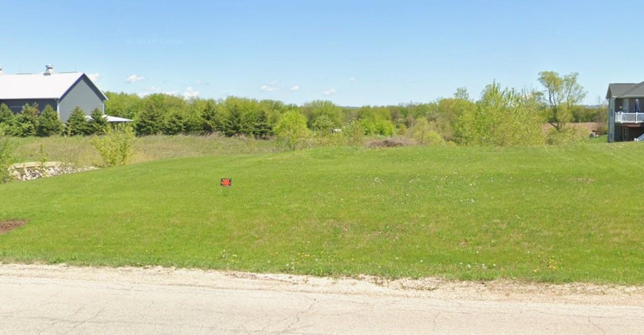 S PORT Boulevard property preview photograph