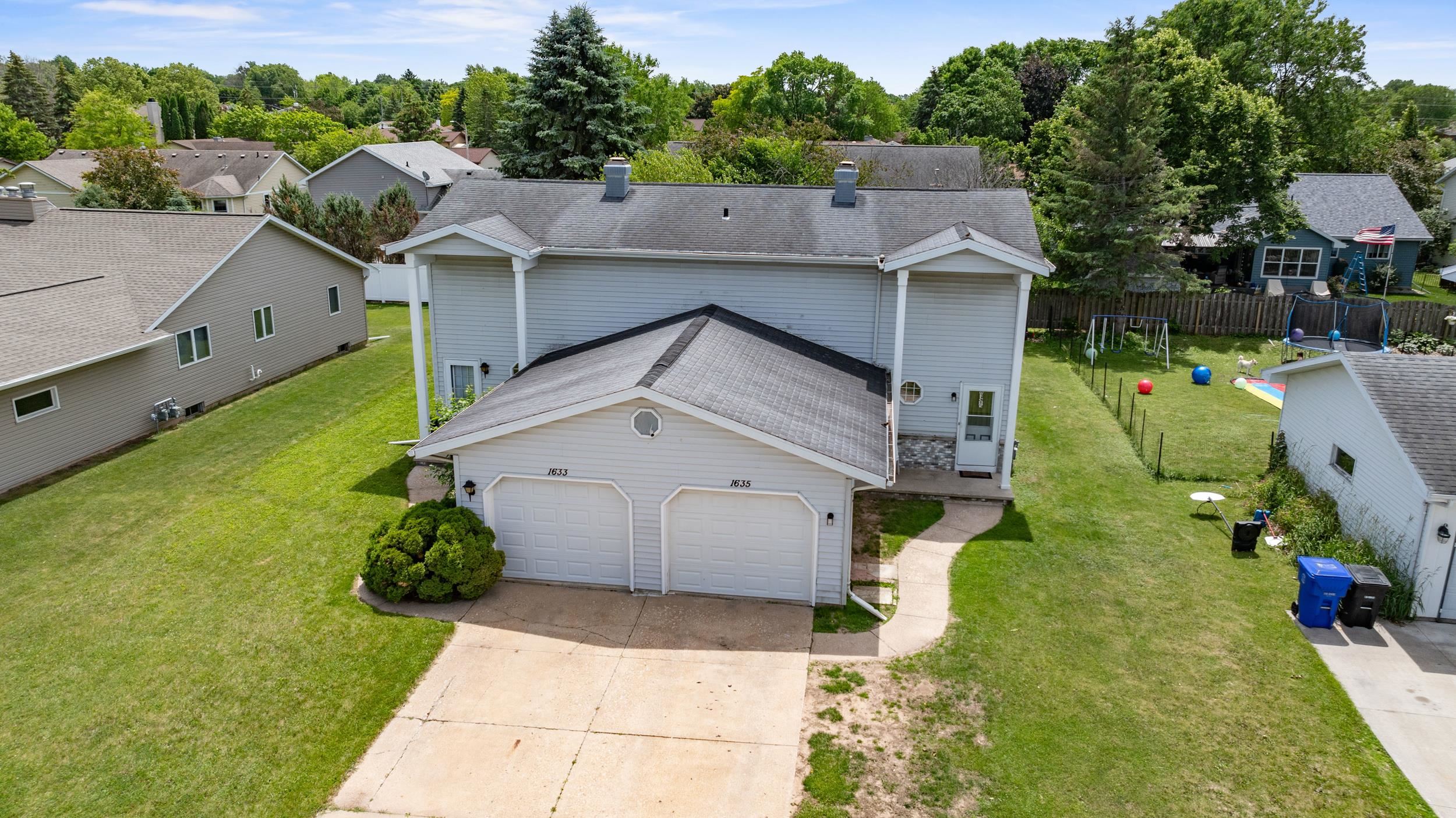 1633 W WEILAND Lane property preview photograph