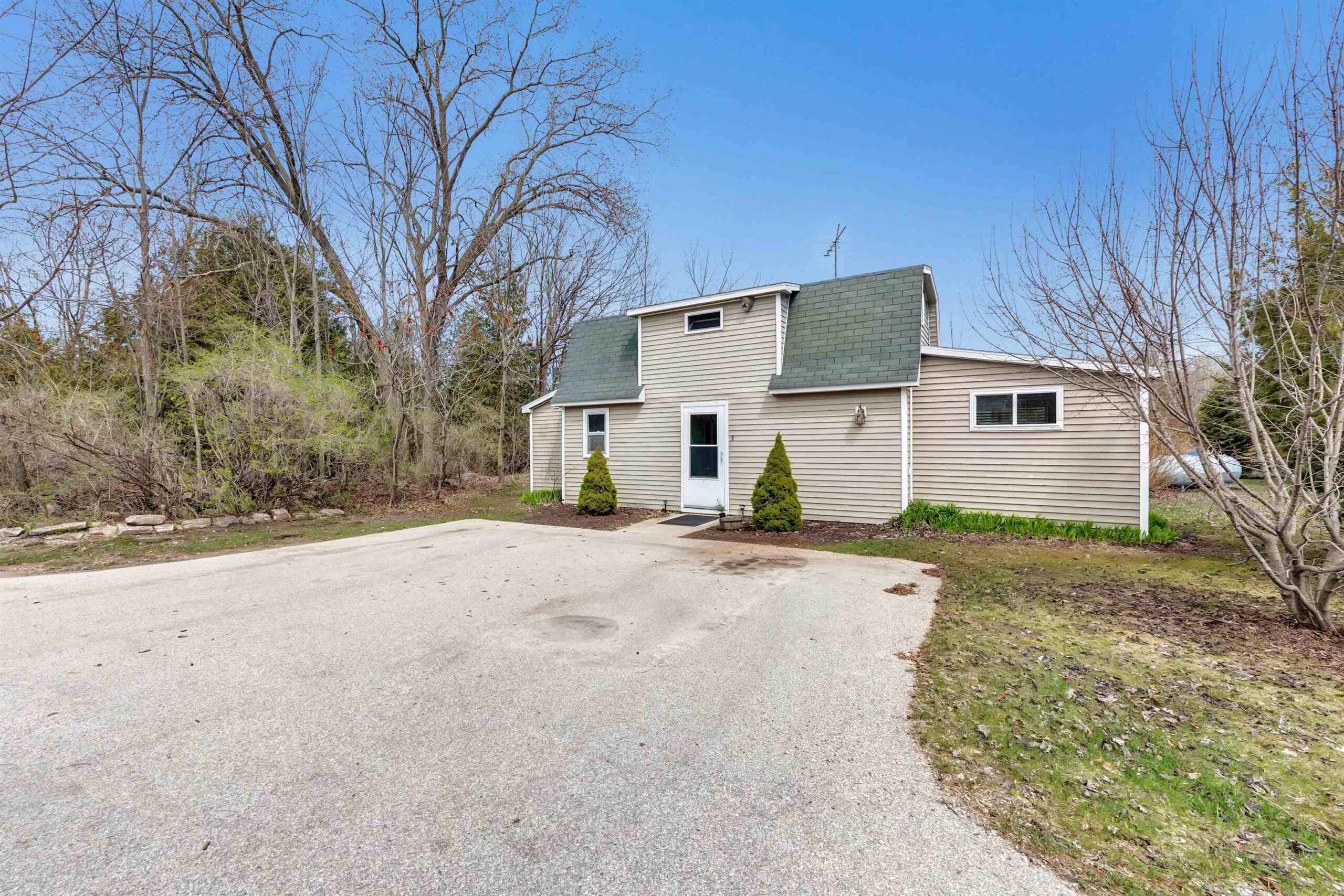 3623 ZIRBEL Road property preview photograph