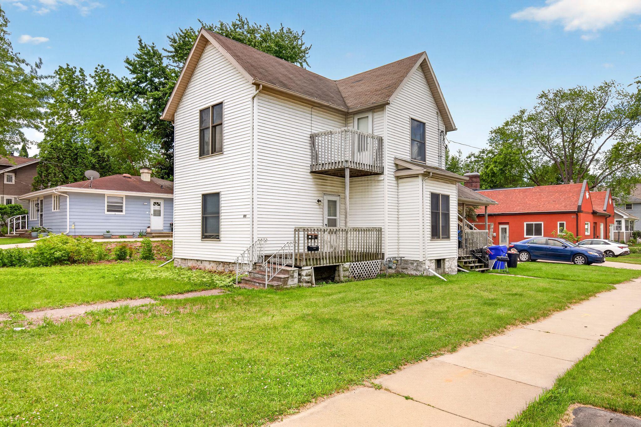 603 S MEMORIAL Drive property preview photograph